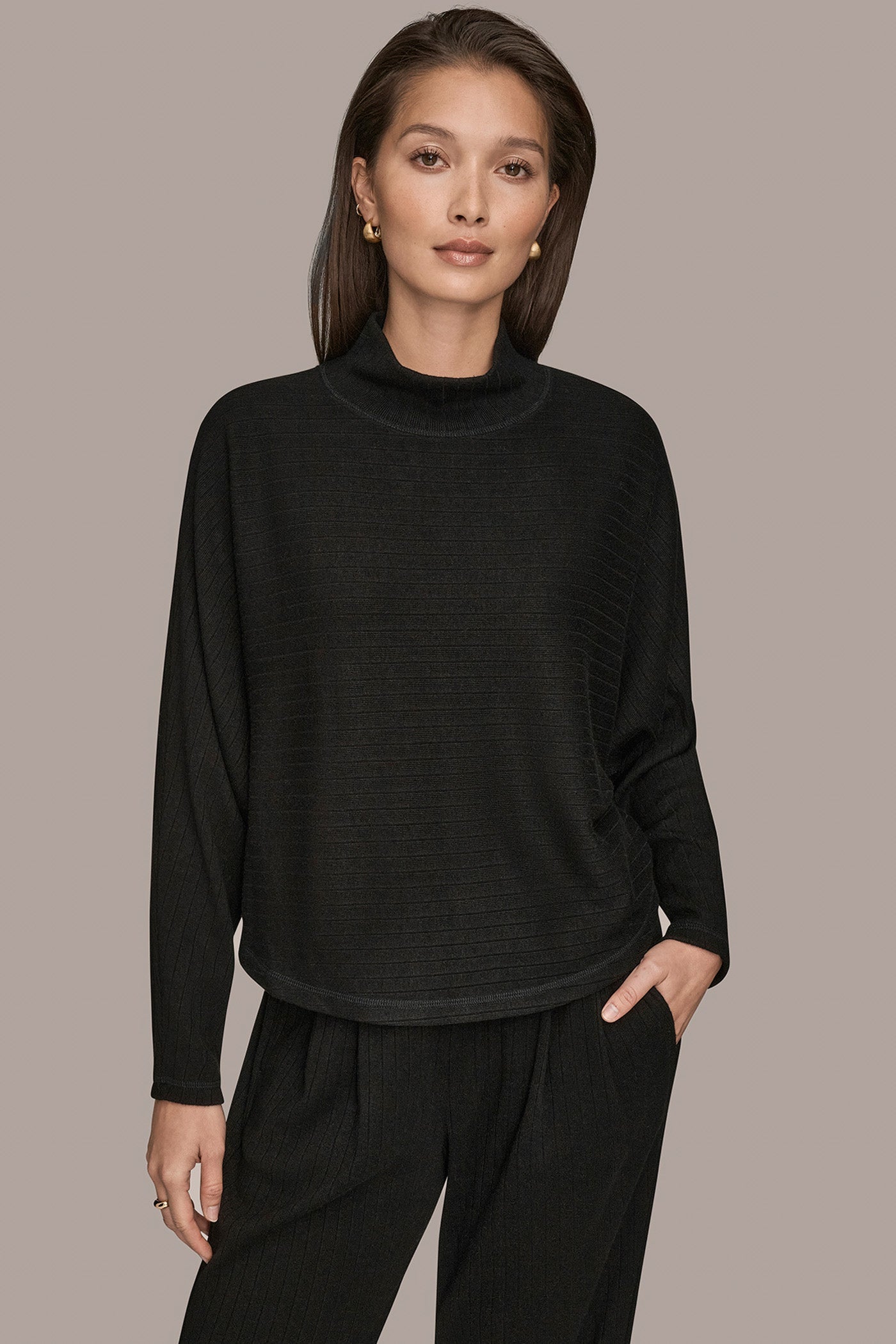 Black MOCK-NECK TOP Donna Karan