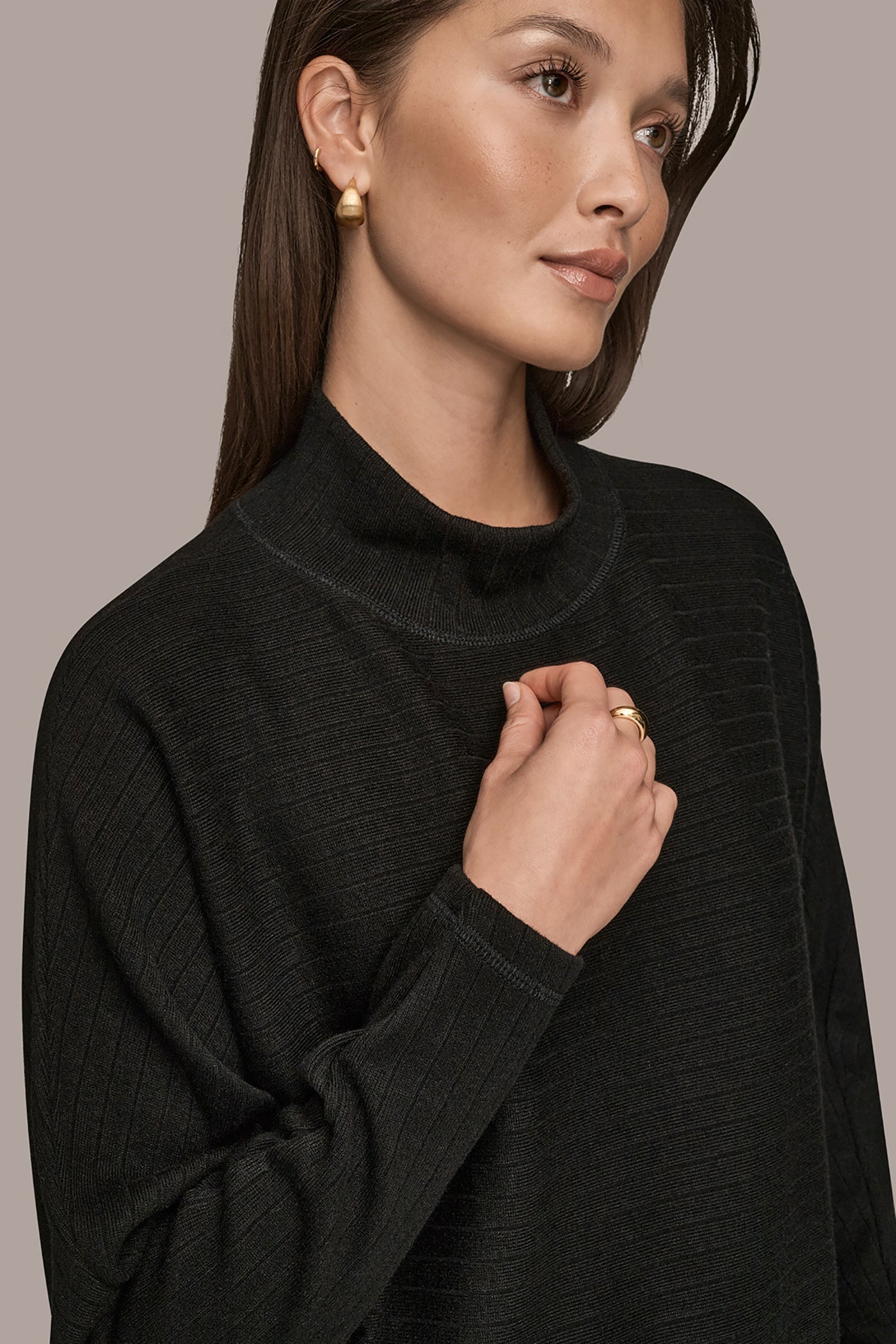 Black MOCK-NECK TOP Donna Karan