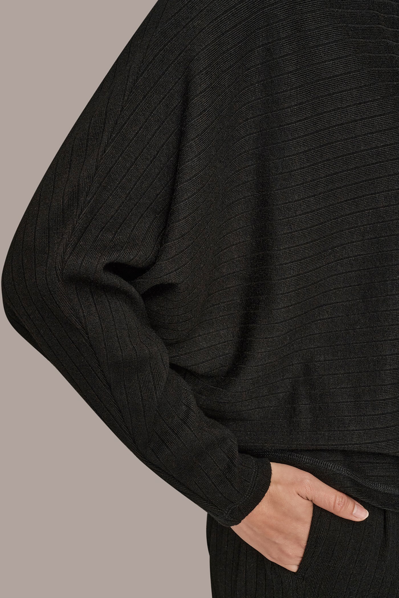 Black MOCK-NECK TOP Donna Karan