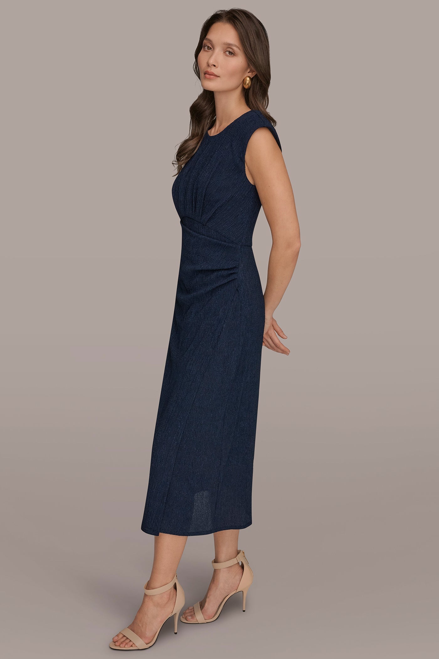 NIGHTFALL CRINKLED SLEEVELESS RUCHED MIDI DRESS Donna Karan