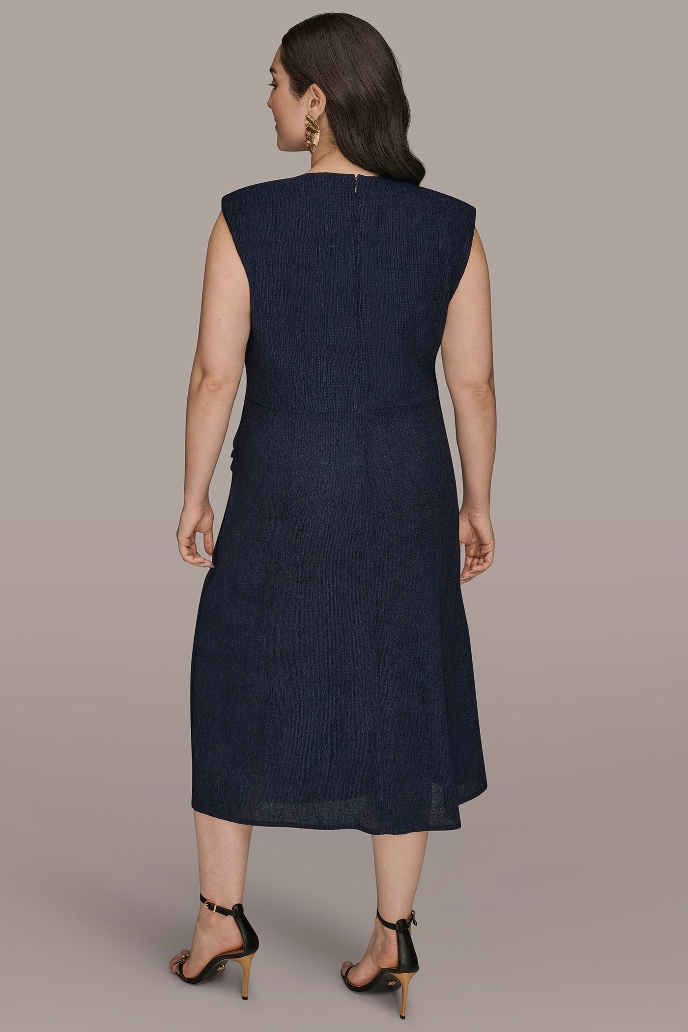 NIGHTFALL CRINKLED SLEEVELESS RUCHED MIDI DRESS Donna Karan