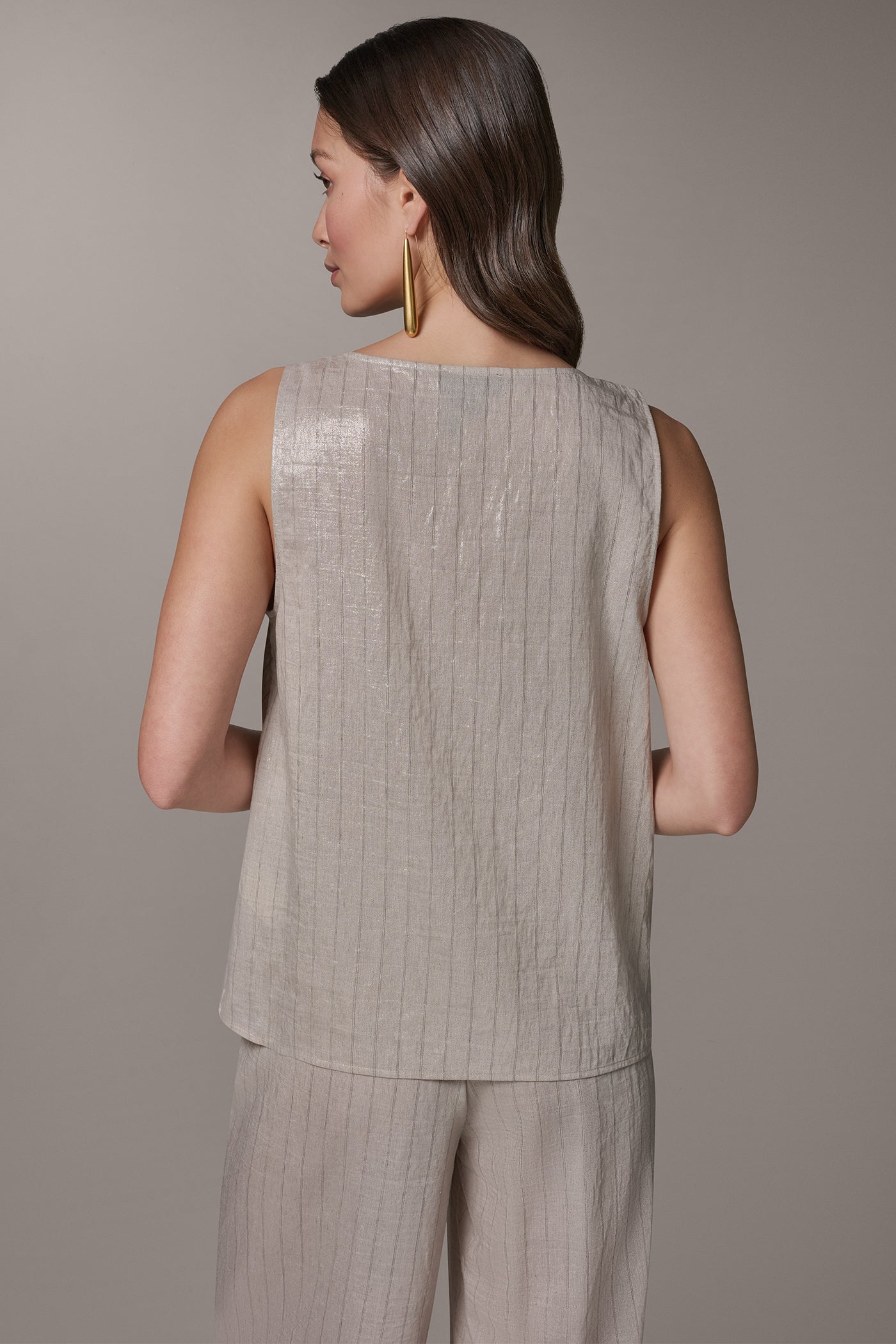 Sisal/Canyon SLEEVELESS METALLIC PINSTRIPE TOP Donna Karan