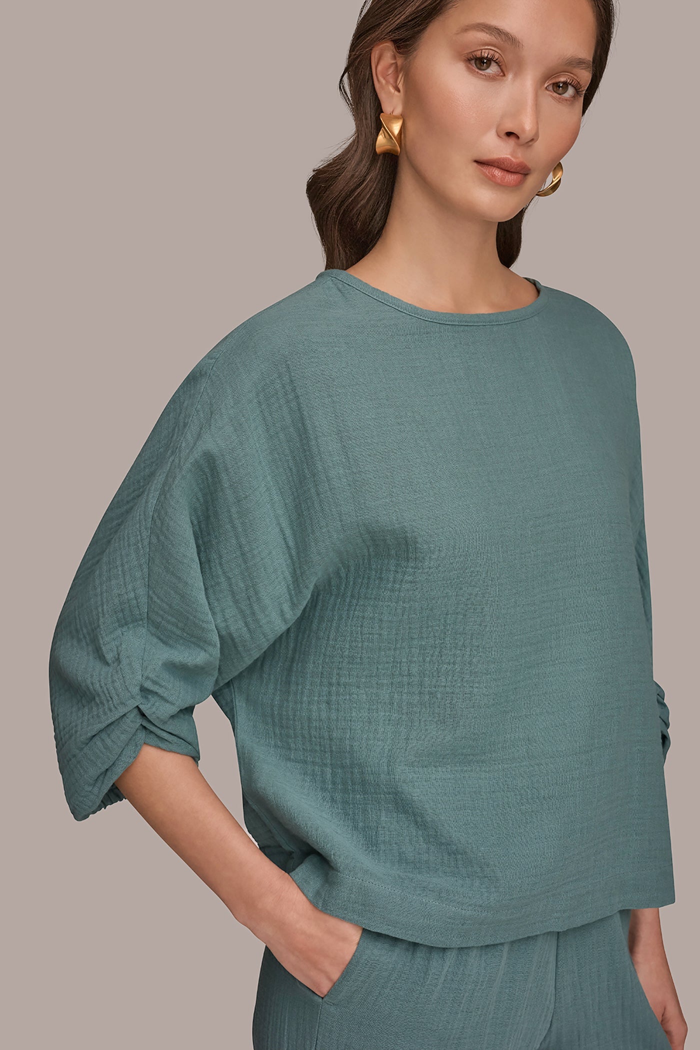 Waterlily 3/4 SLEEVE TWIST CUFF BLOUSE Donna Karan