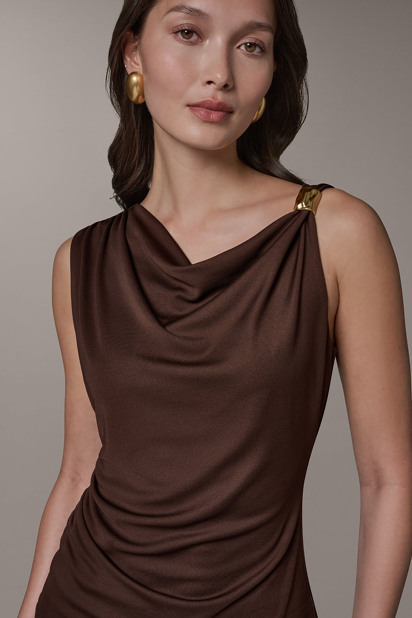 Canyon SLEEVELESS COWL-NECK TOP Donna Karan
