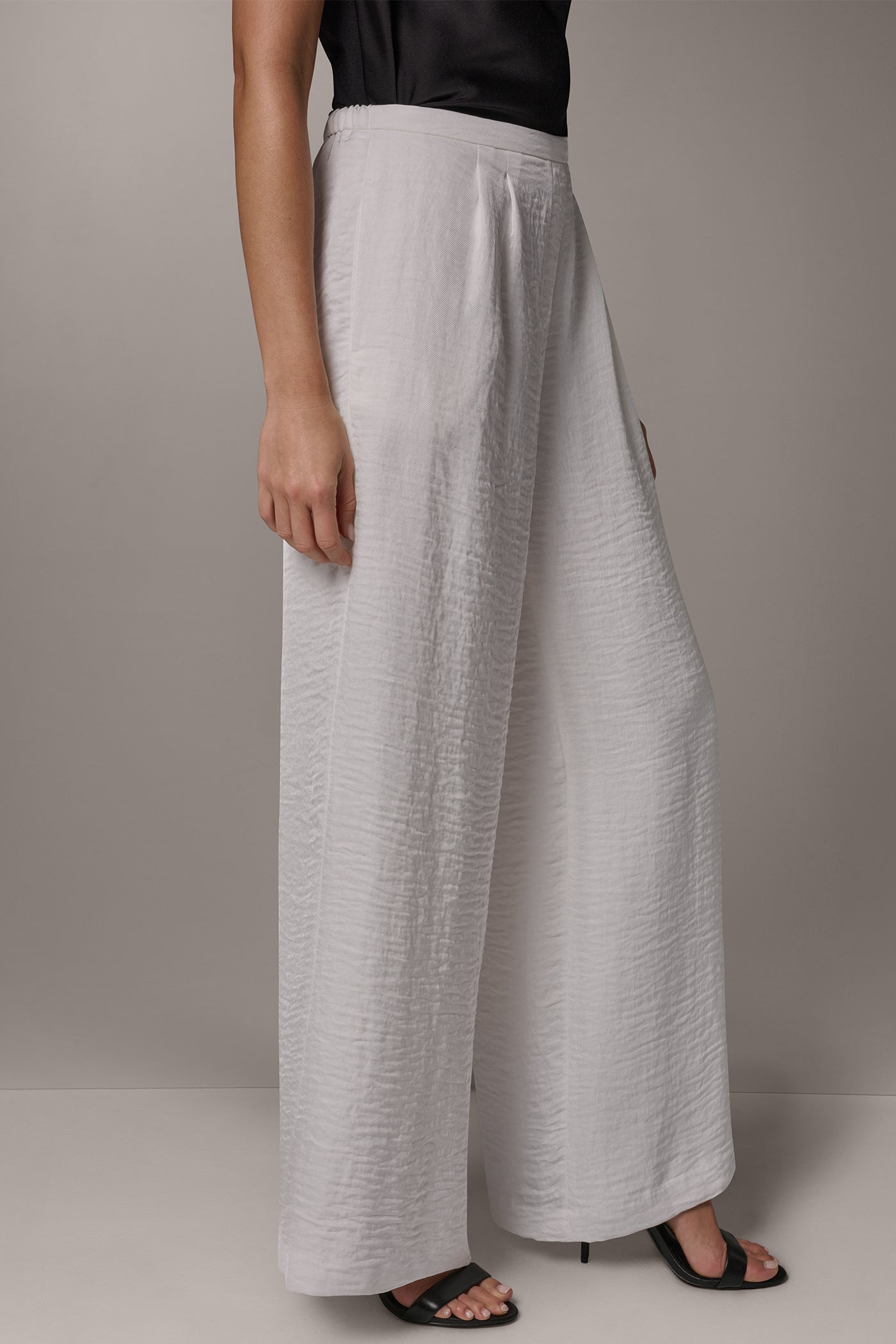 Cream EXTRA HIGH-RISE PLEATED RELAXED PULL-ON PANT Donna Karan