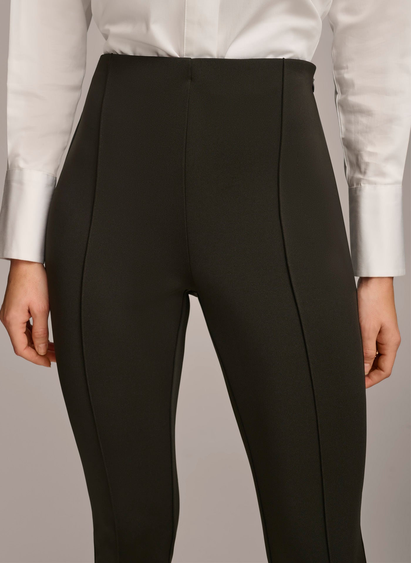 Black HIGH RISE ANKLE PANT Donna Karan