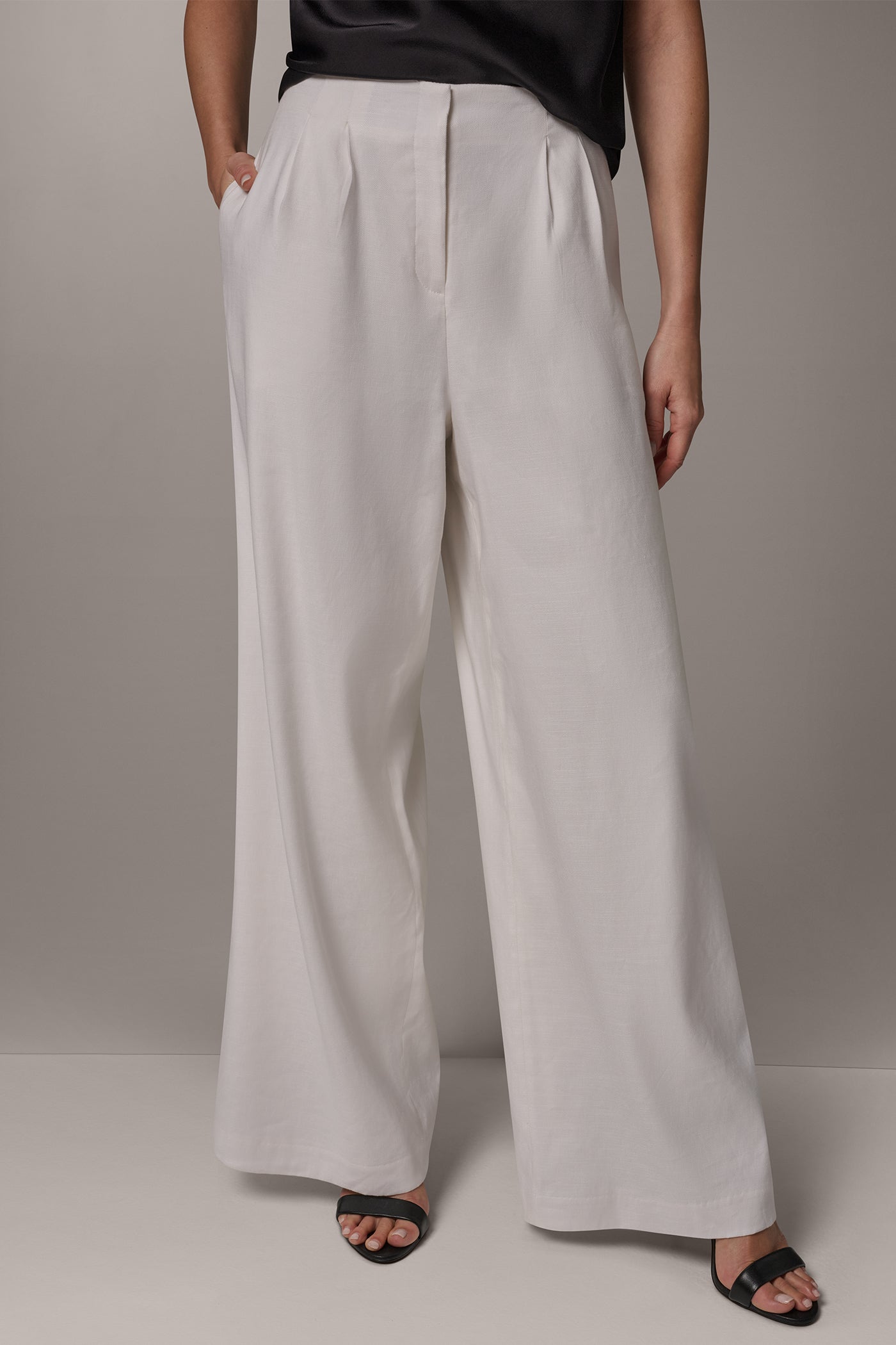Cream EXTRA HIGH-RISE PLEATED WIDE-LEG PANT Donna Karan