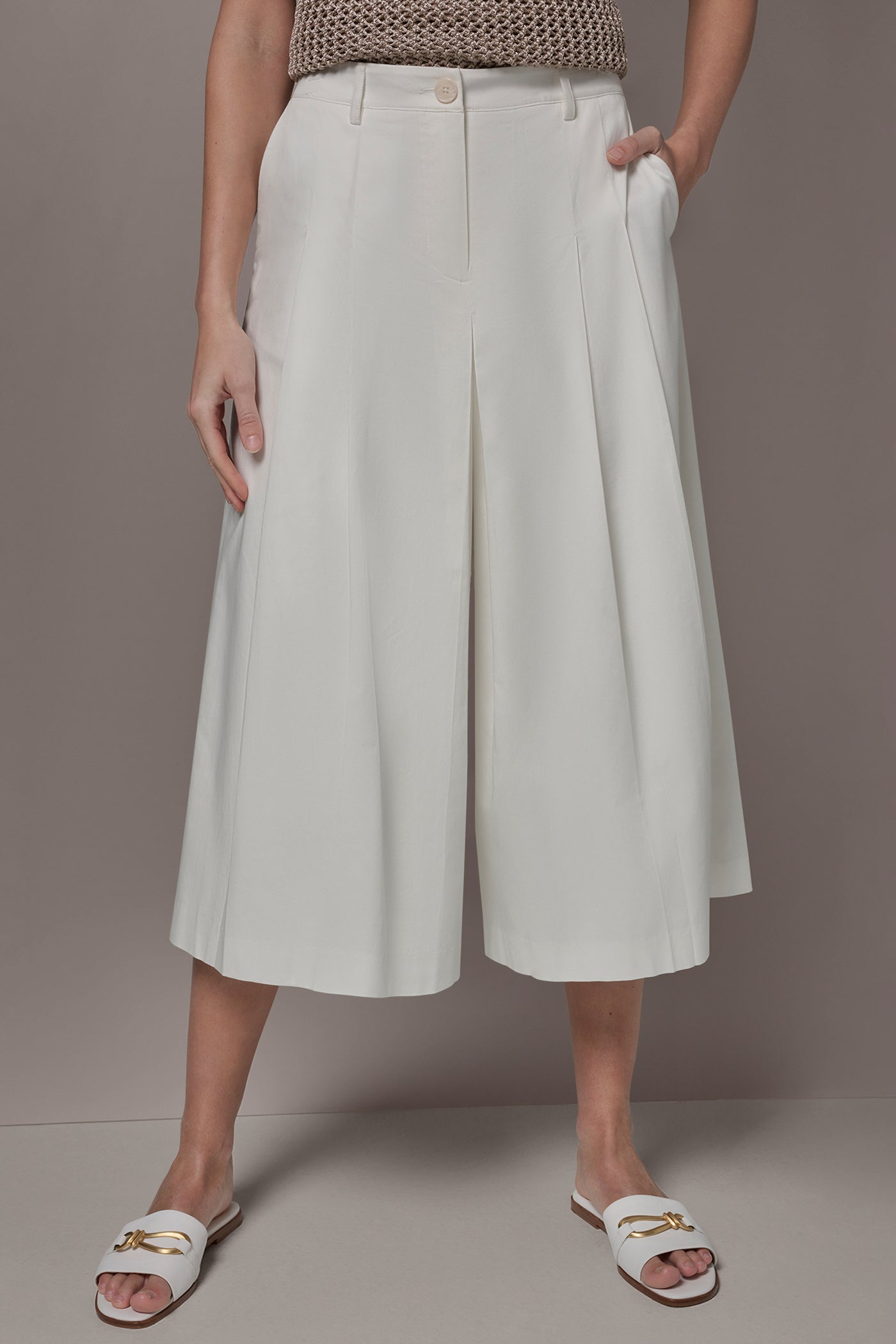 Cream EXTRA HIGH-RISE COTTON-SATEEN PLEATED WIDE-LEG PANT Donna Karan