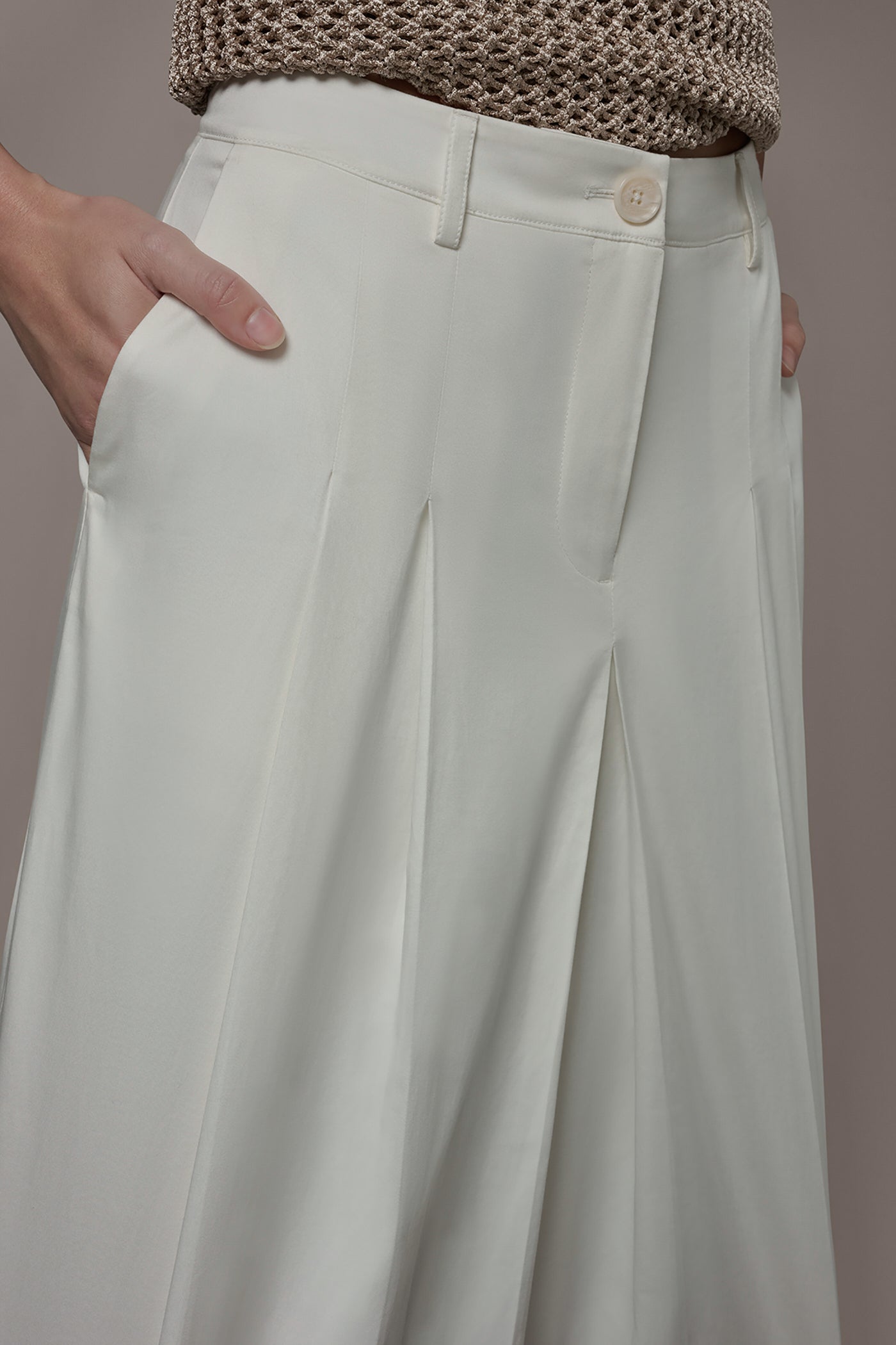 Cream EXTRA HIGH-RISE COTTON-SATEEN PLEATED WIDE-LEG PANT Donna Karan