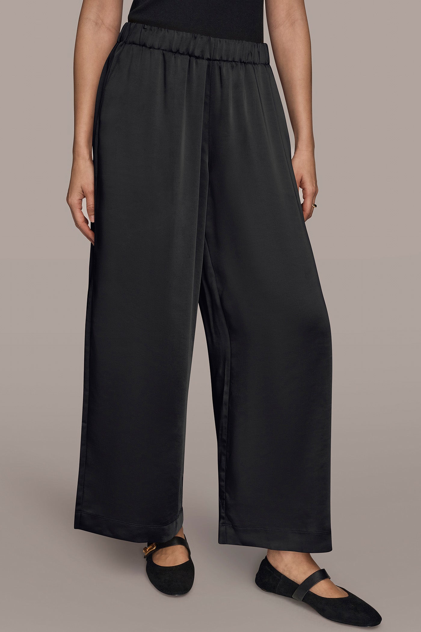 Black SATIN MID-RISE RELAXED PANT Donna Karan