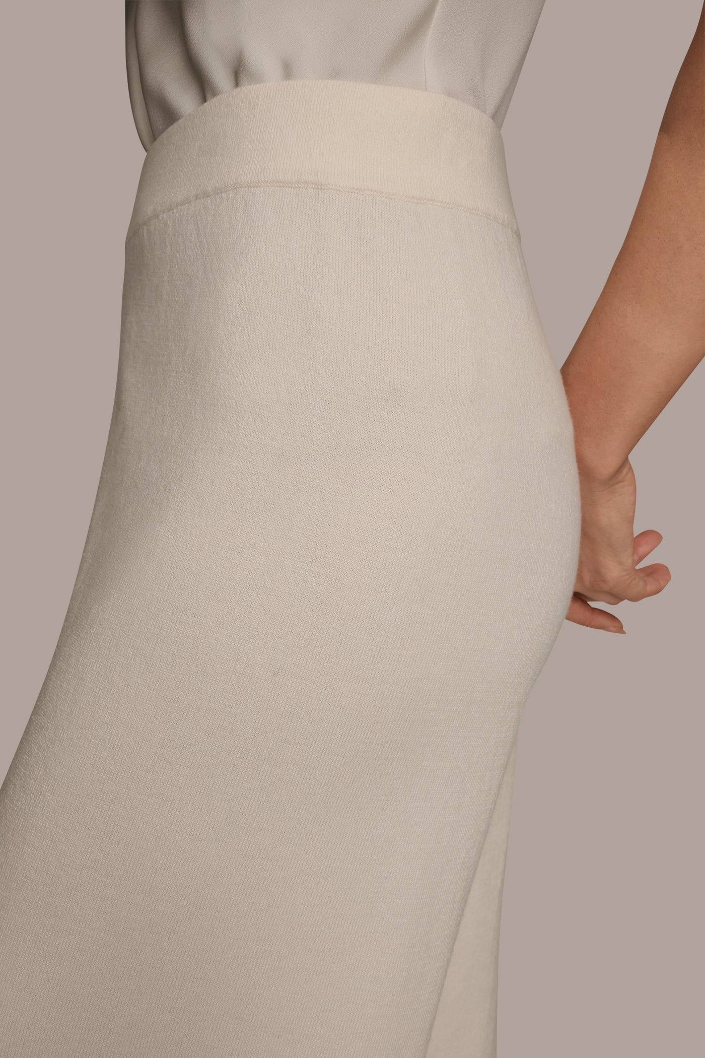 cream HIGH-RISE WIDE-LEG SWEATER ANKLE PANT Donna Karan