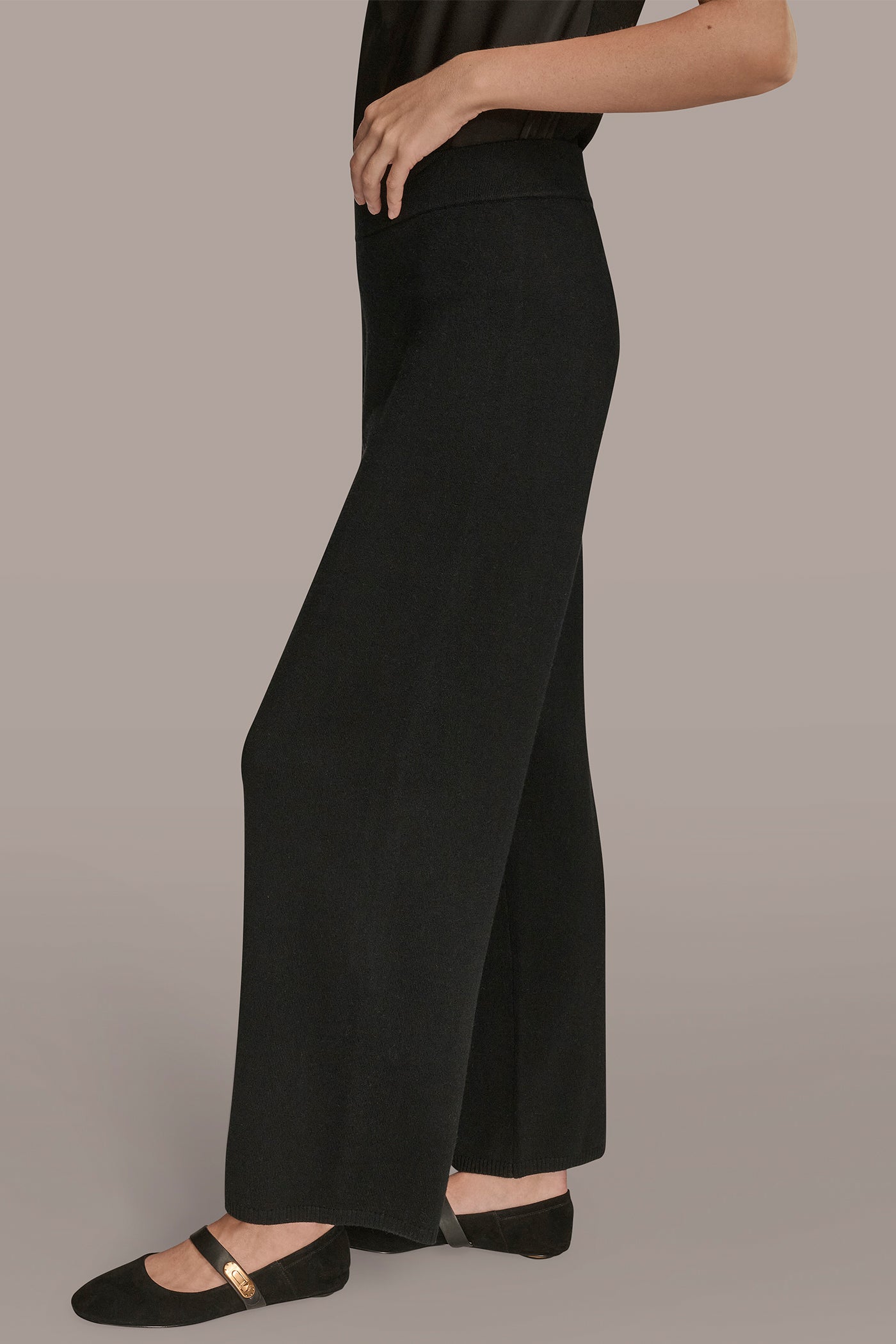 Black HIGH-RISE WIDE-LEG SWEATER ANKLE PANT Donna Karan