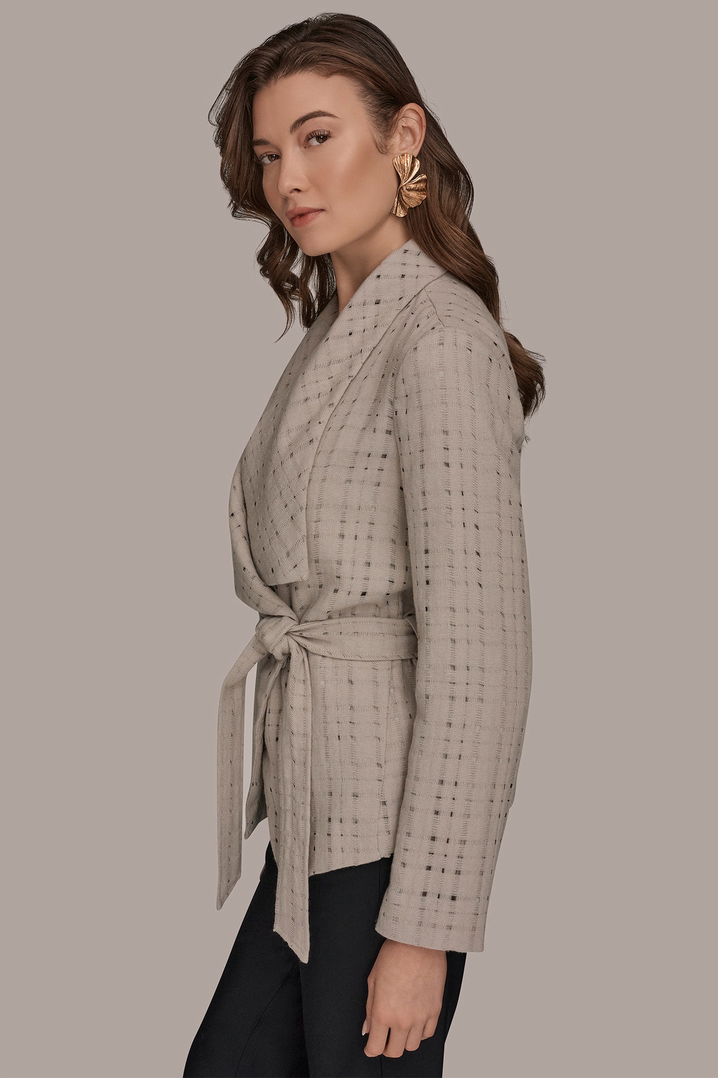 VAPOR PERFORATED WRAP JACKET WITH BELT Donna Karan