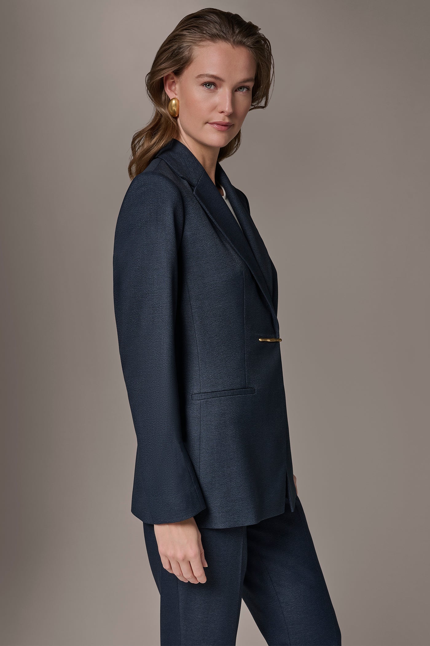 Nightfall GOLD BAR LONGLINE BLAZER Donna Karan