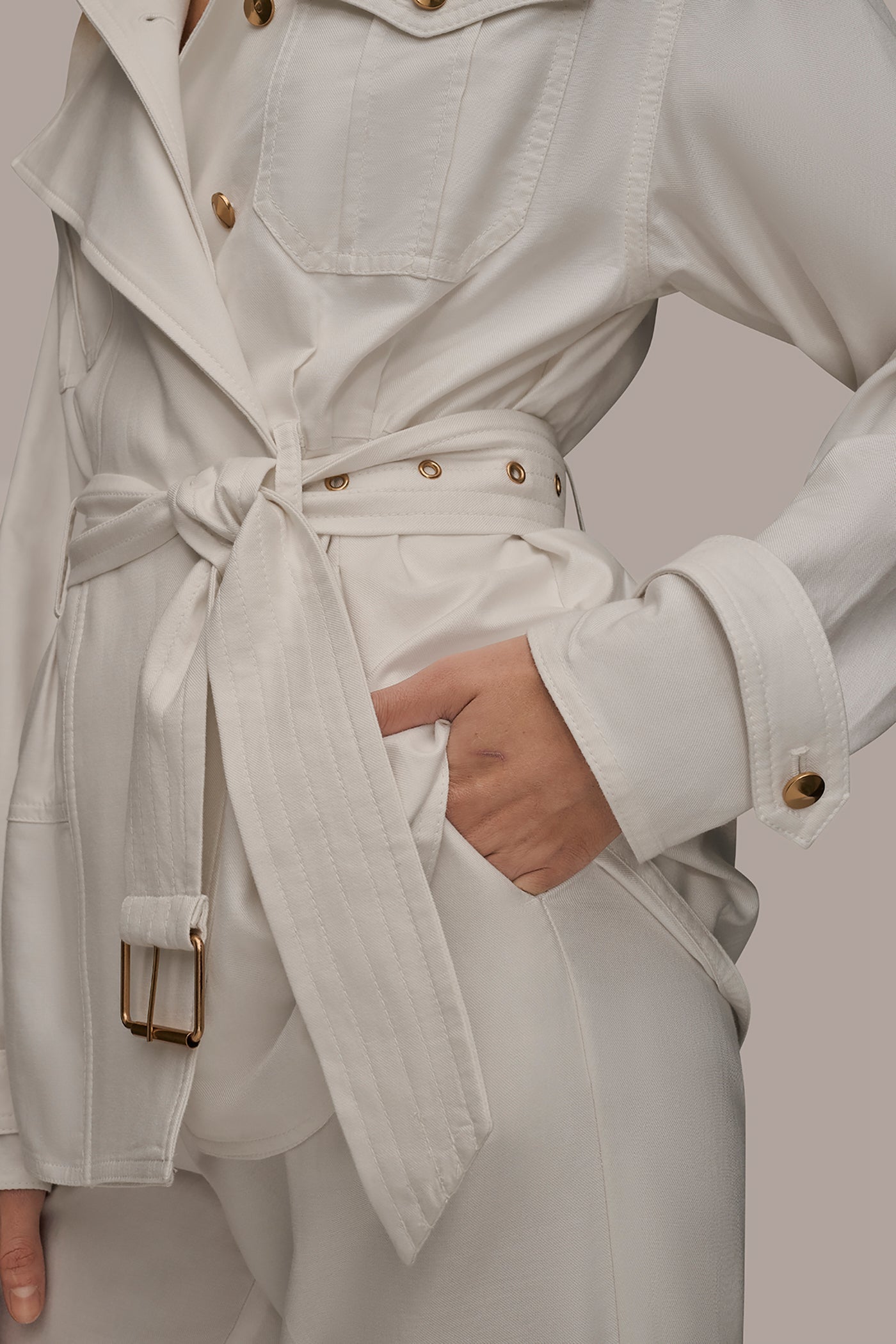 CREAM BELTED UTILITY JACKET Donna Karan