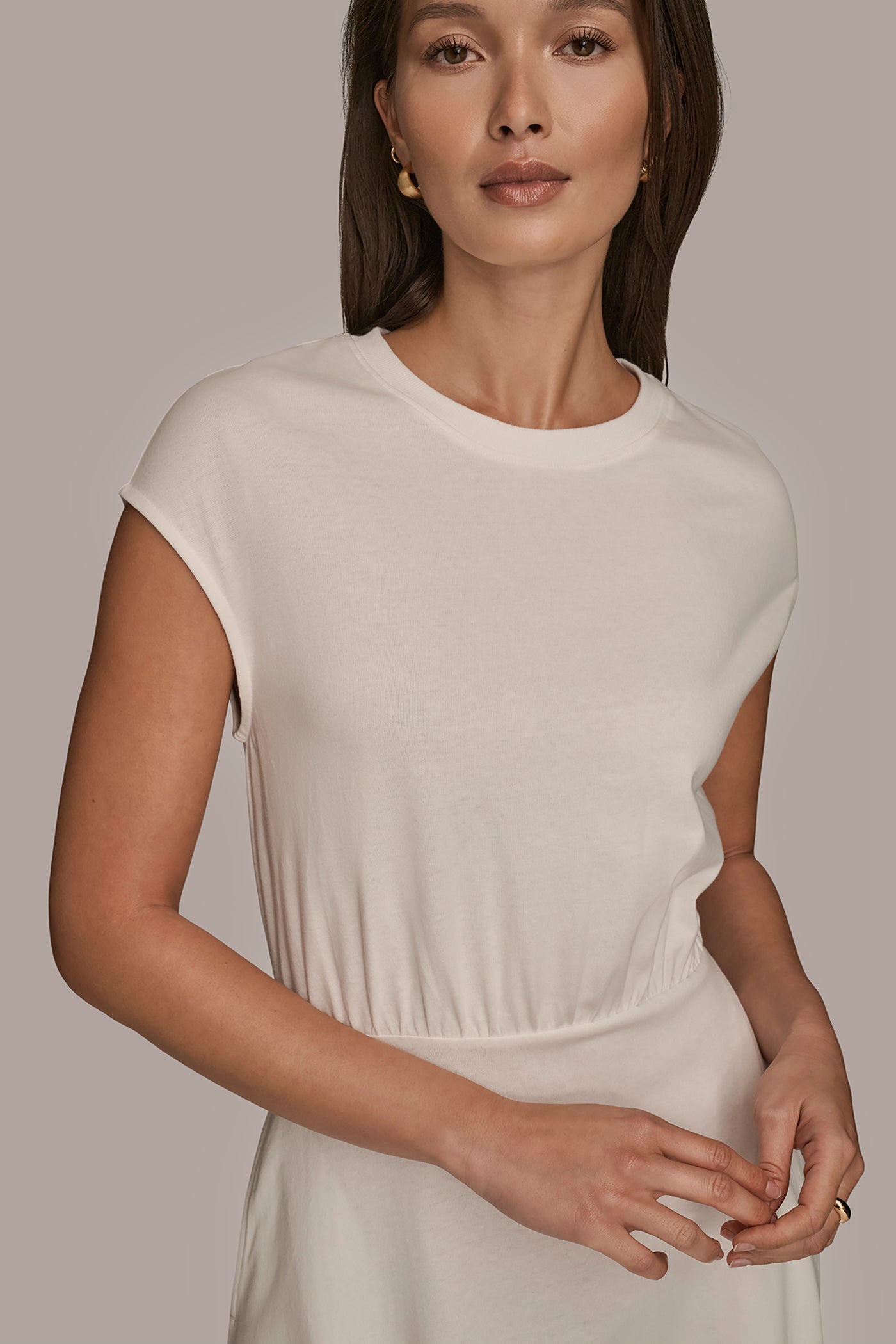 CREAM CAP SLEEVE CREW NECK DRESS Donna Karan