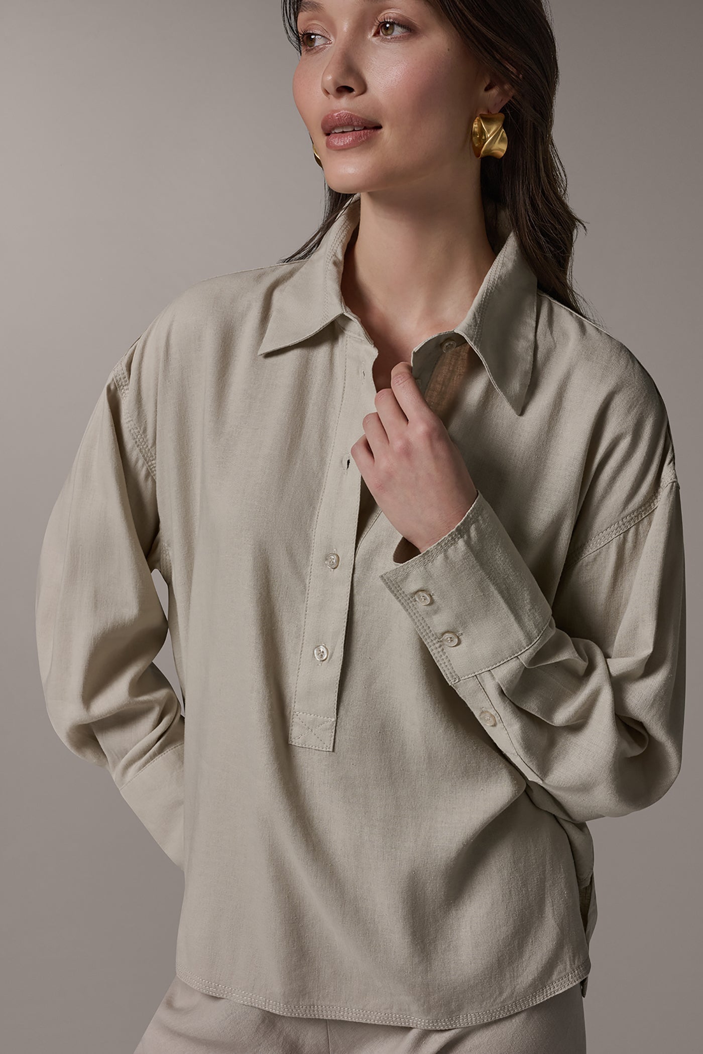 Sandstone LONG SLEEVE HALF BUTTON BLOUSE Donna Karan