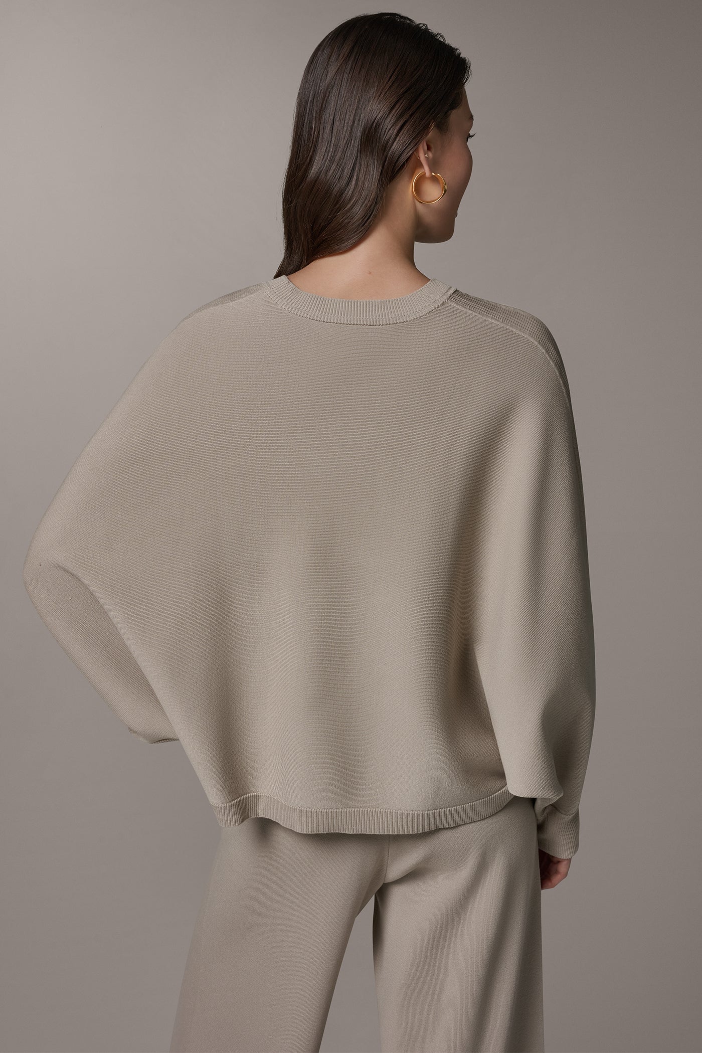 Sandstone LONG DOLMAN SLEEVE SWEATER Donna Karan