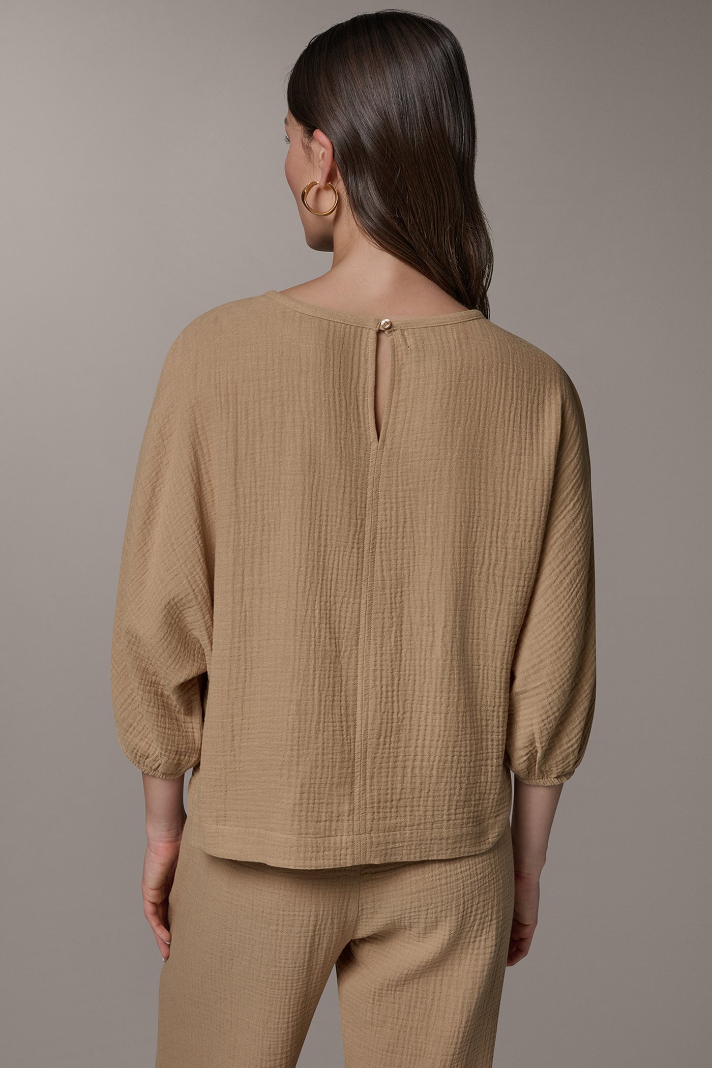 Fawn 3/4 SLEEVE TWIST CUFF BLOUSE Donna Karan