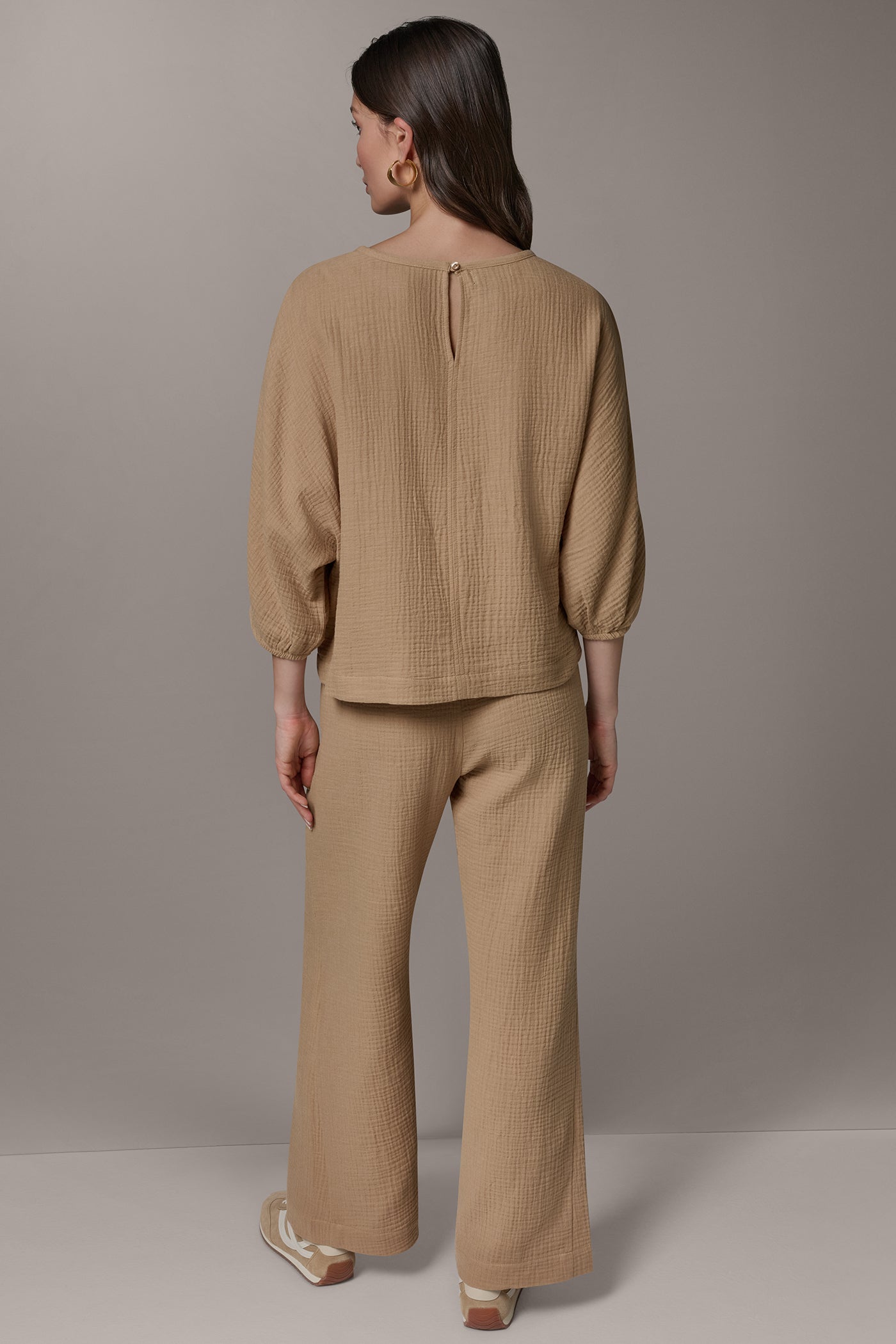 Fawn 3/4 SLEEVE TWIST CUFF BLOUSE Donna Karan