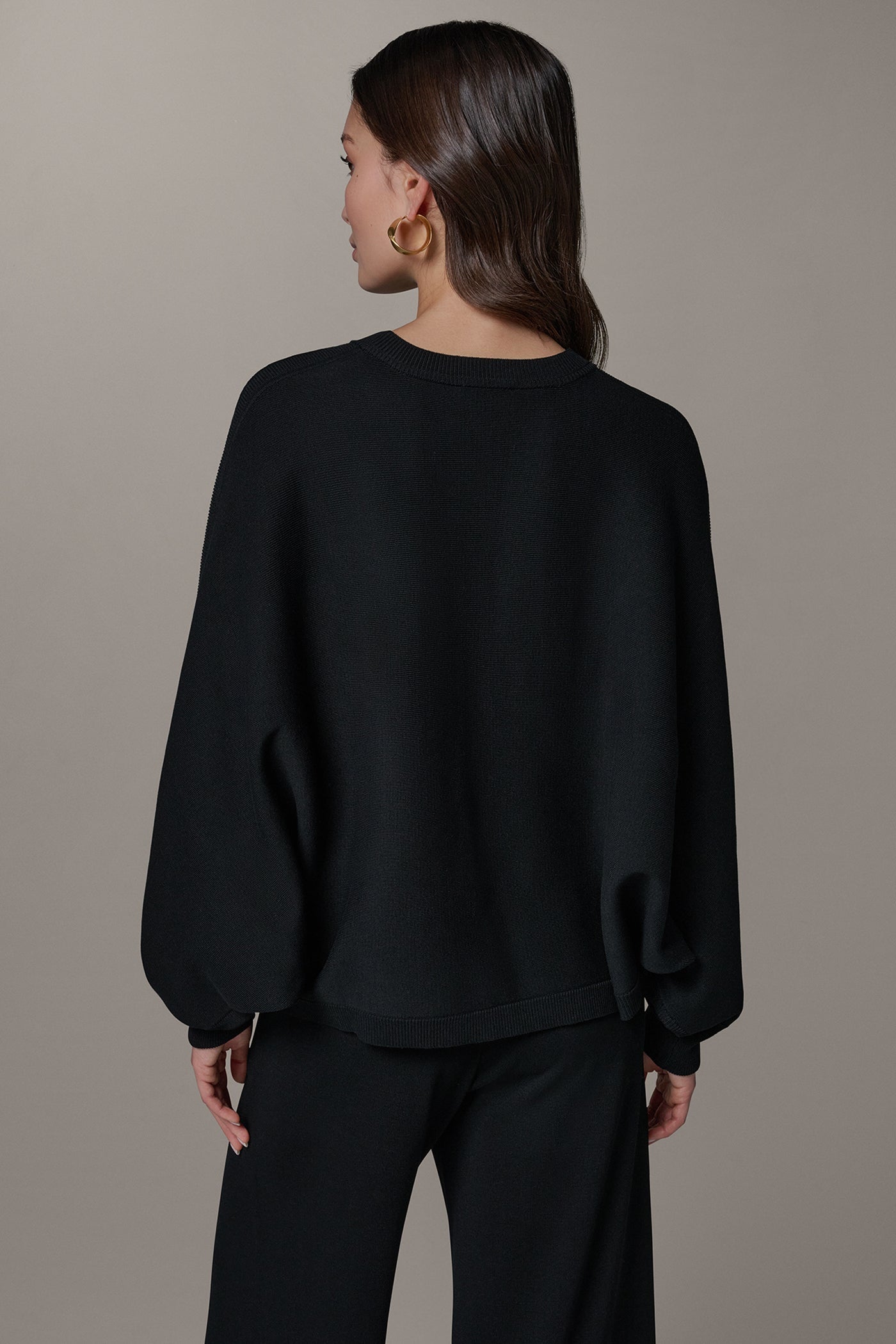 Black LONG DOLMAN SLEEVE SWEATER Donna Karan