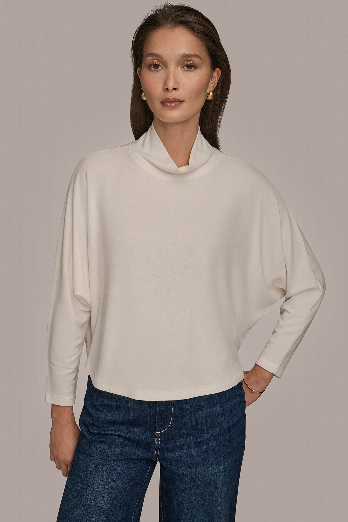 CREAM MOCK-NECK TOP Donna Karan
