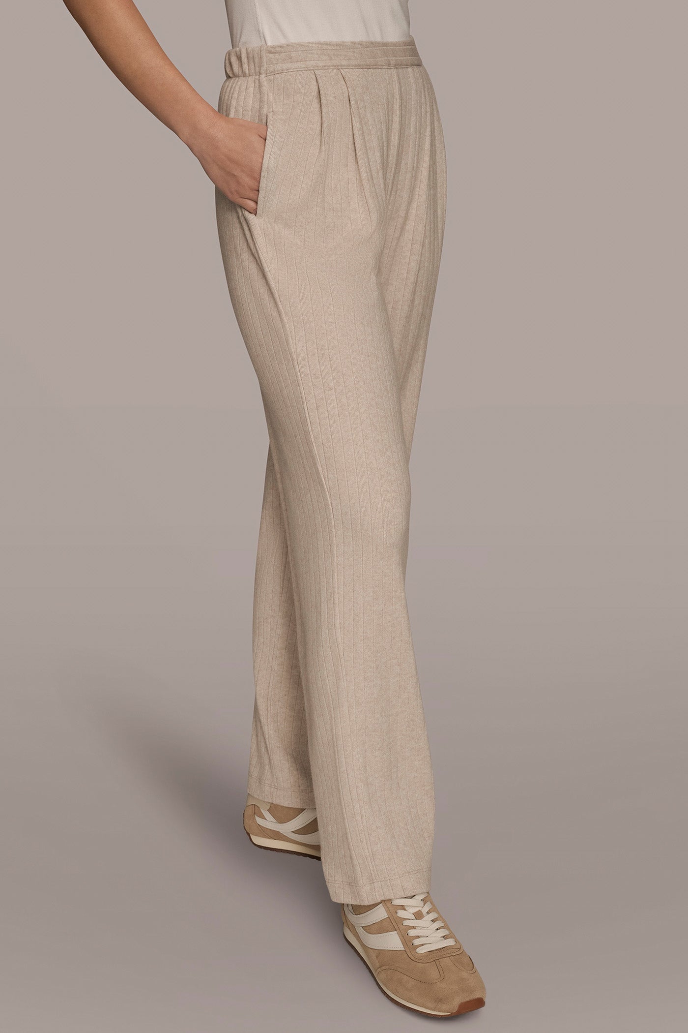 LIGHT FAWN HEATHER HIGH-RISE PLEATED PANT Donna Karan