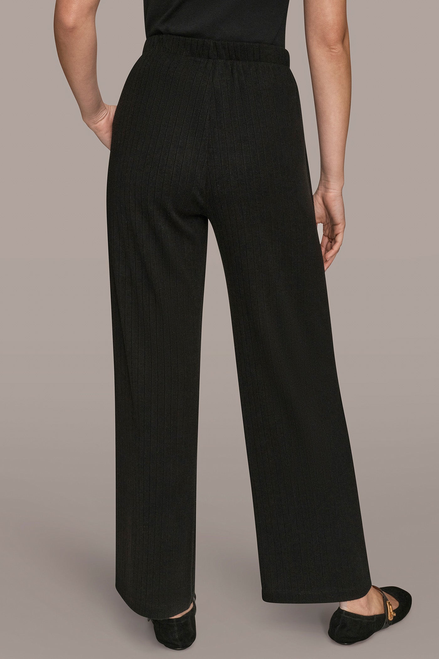 Black HIGH-RISE PLEATED PANT Donna Karan