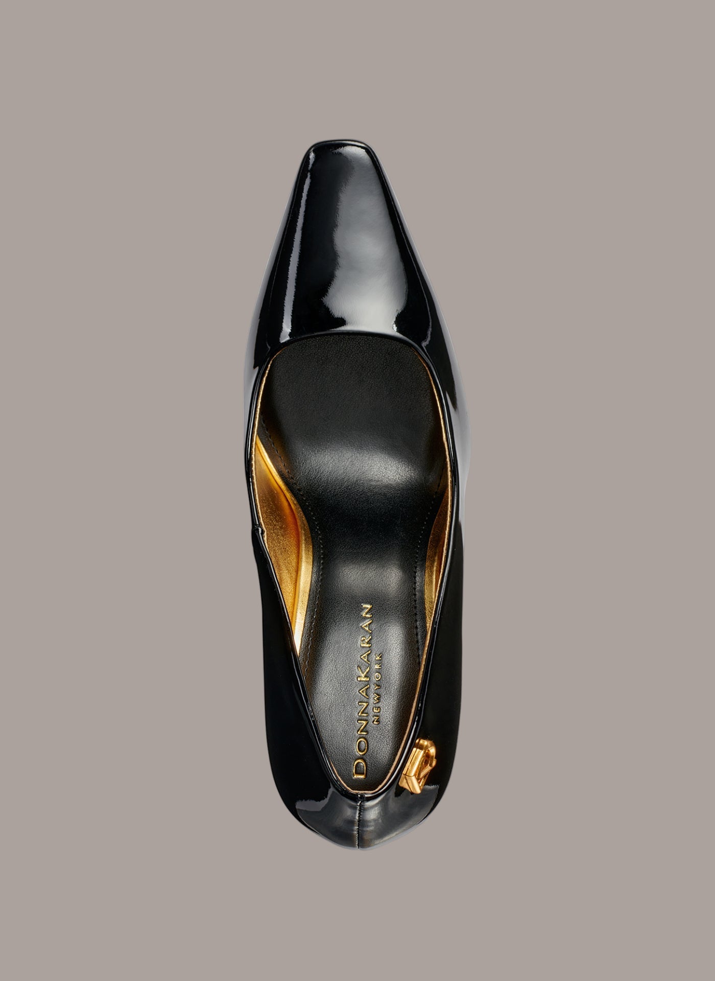 Black SAVITA HIGH PUMP Donna Karan