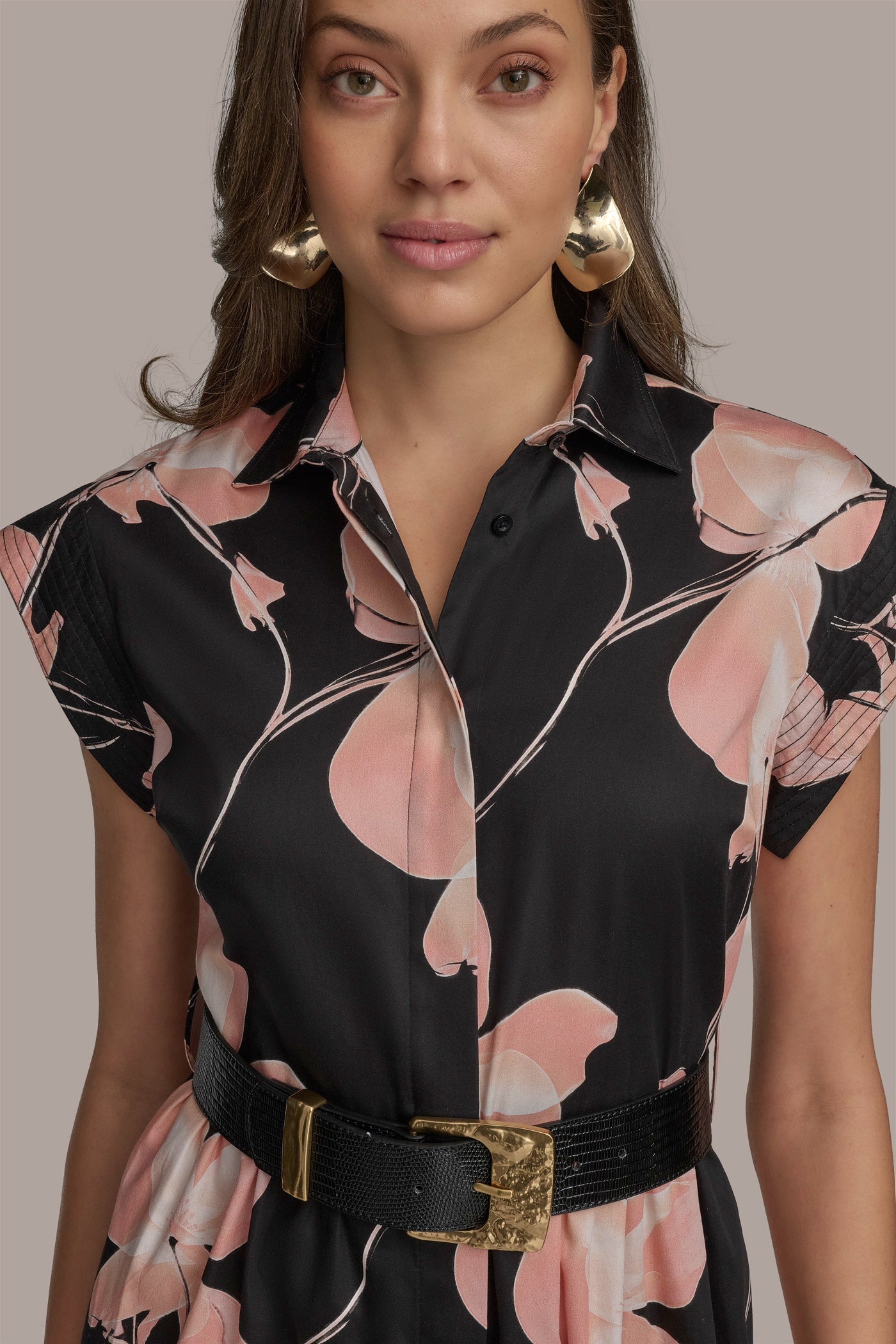 BLACK MULTI SATEEN CAP SLEEVE PRINTED SHIRT DRESS Donna Karan