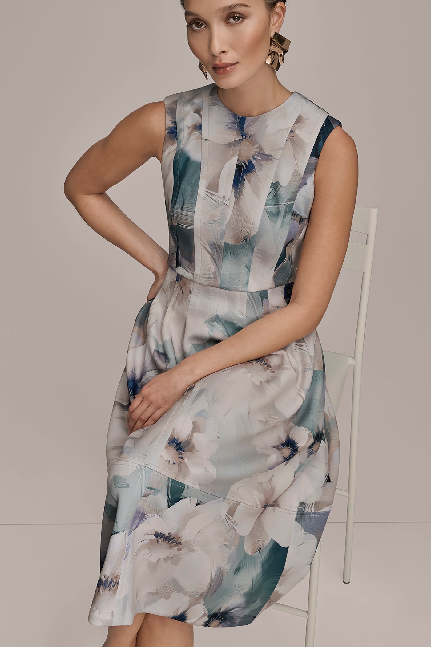 LAUREL MULTI FLORAL SLEEVELESS MIDI DRESS Donna Karan