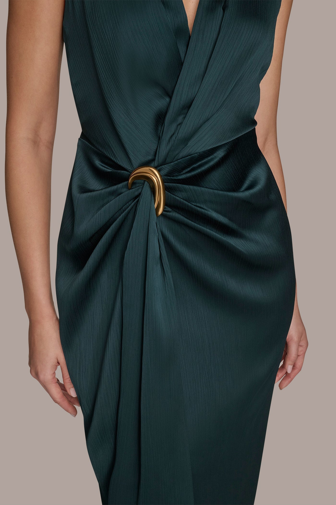 HUDSON CRINKLE SATIN SLEEVELESS MAXI WRAP DRESS Donna Karan