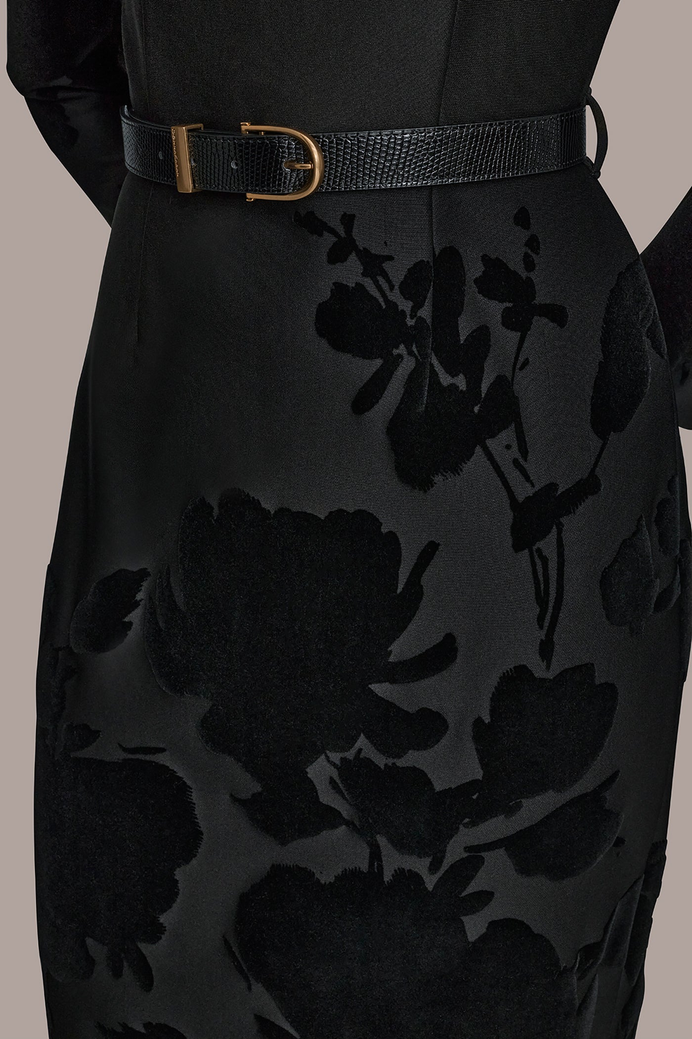 BLACK 3/4 SLEEVE BOATNECK MIDI SHEATH DRESS Donna Karan