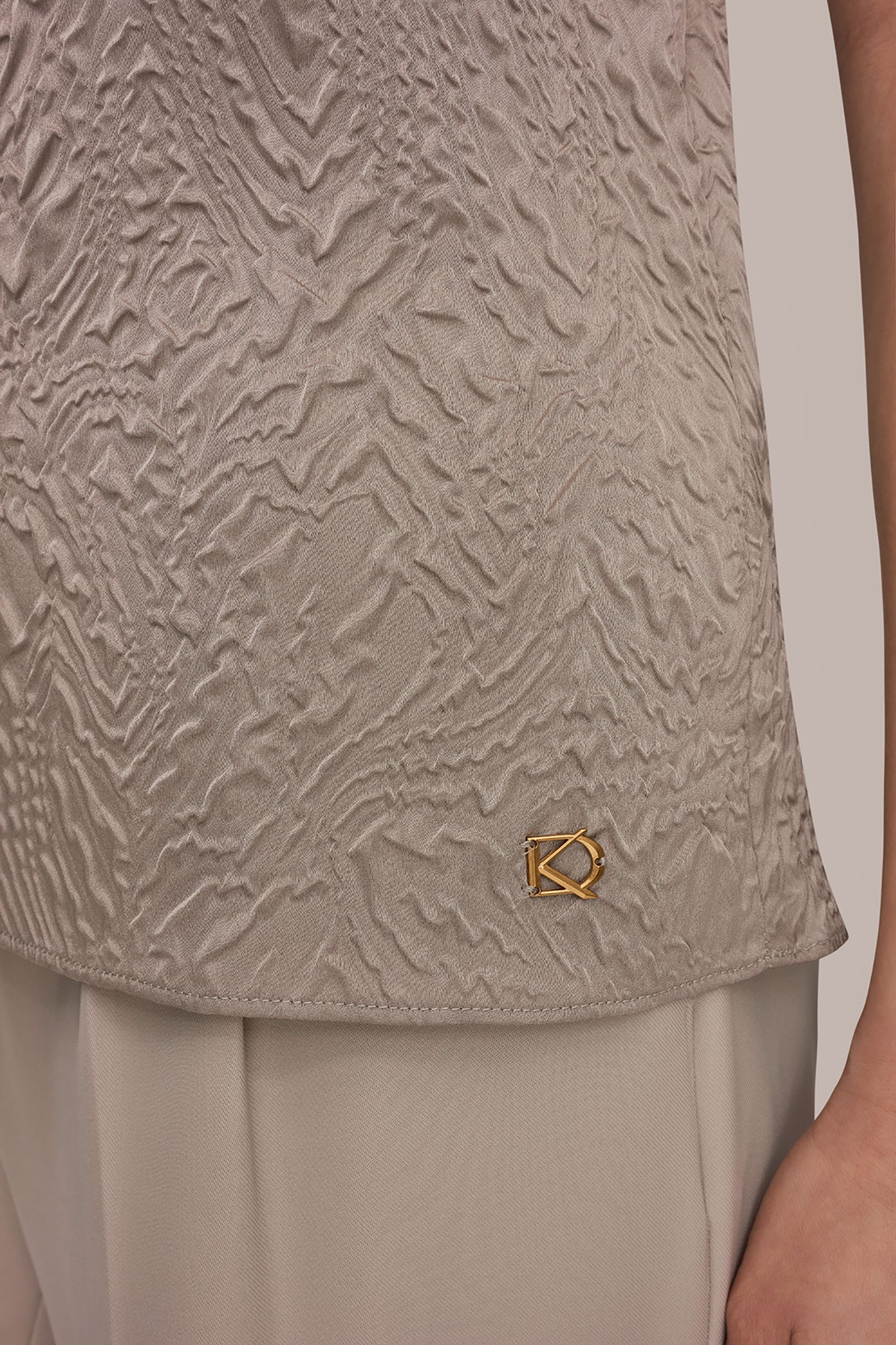 Turin MESH AND JACQUARD BLOUSE Donna Karan
