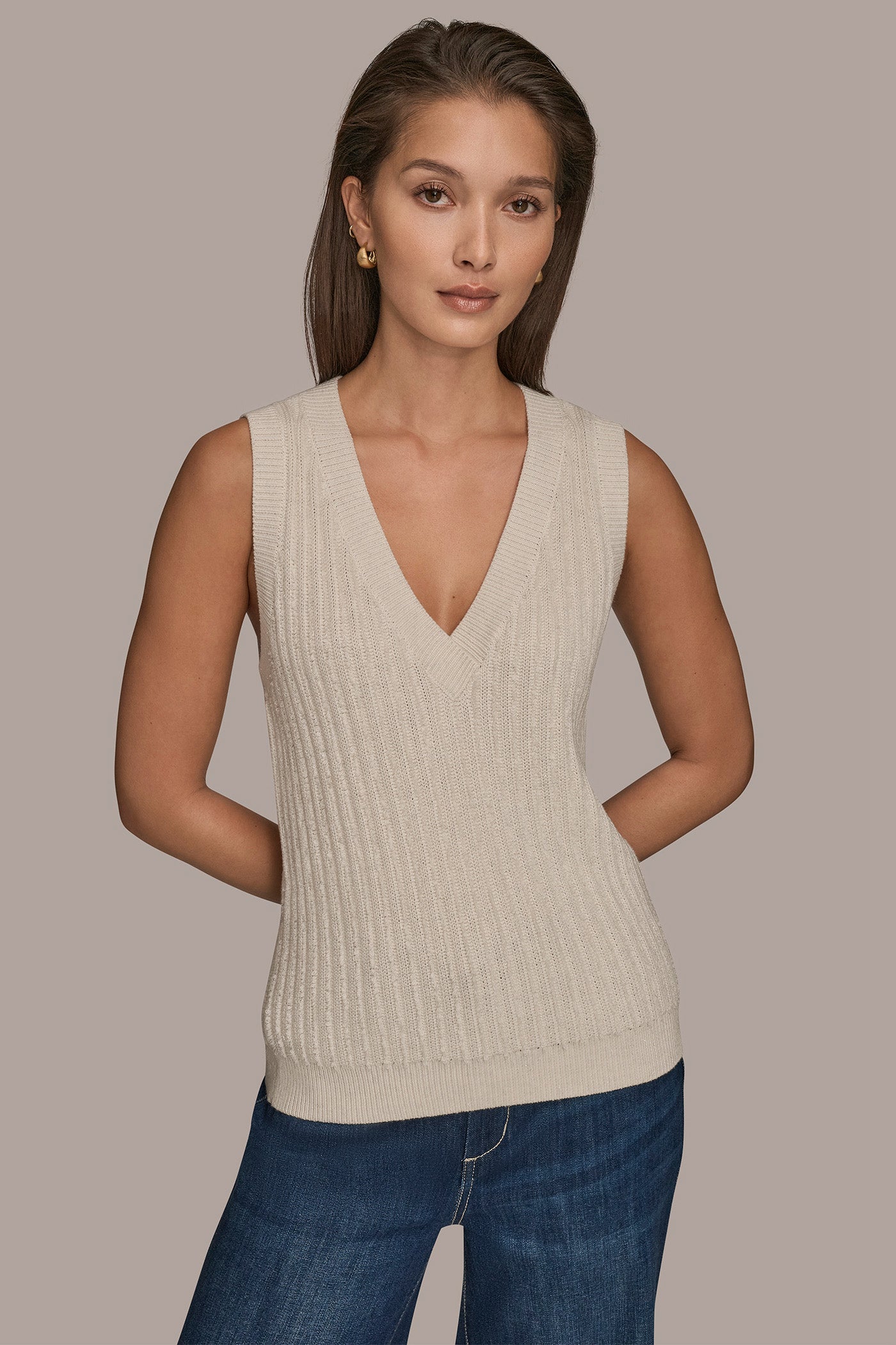 CREAM/SILVER LOOP STITCH SWEATER VEST Donna Karan