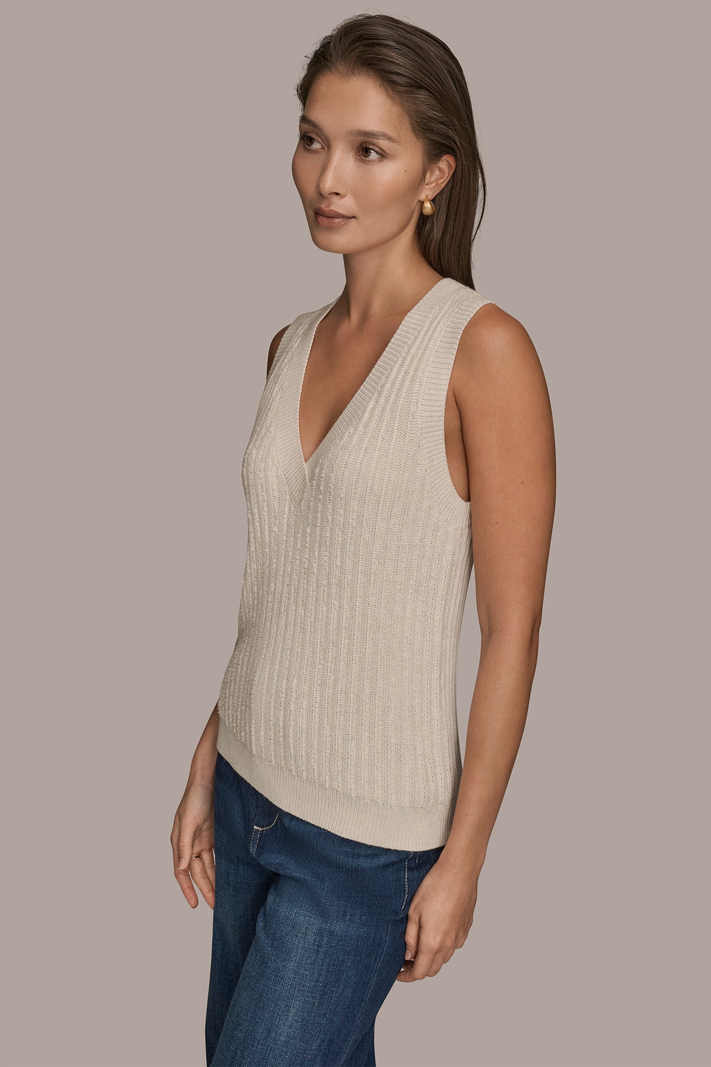 CREAM/SILVER LOOP STITCH SWEATER VEST Donna Karan
