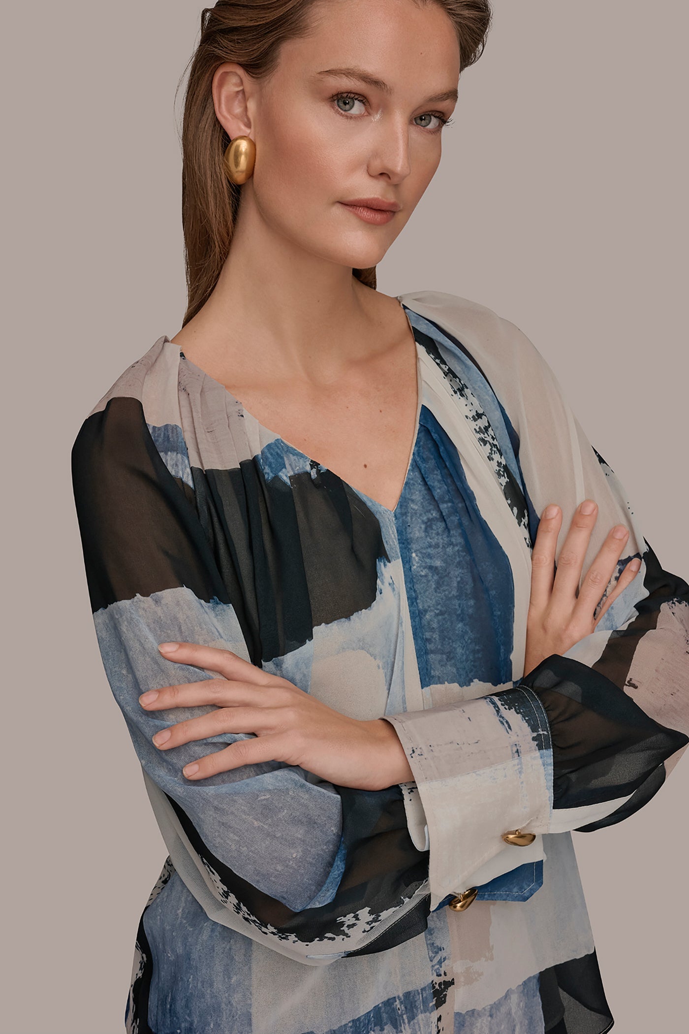 Washed Indigo/Cream Multi PRINTED CHIFFON TOP Donna Karan