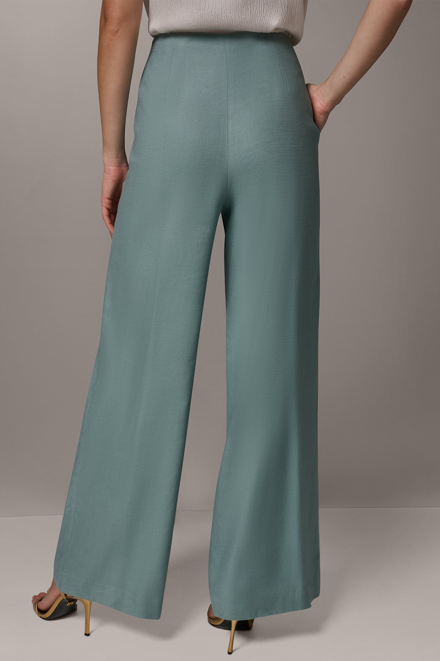 Waterlily EXTRA HIGH-RISE PLEATED WIDE-LEG PANT Donna Karan