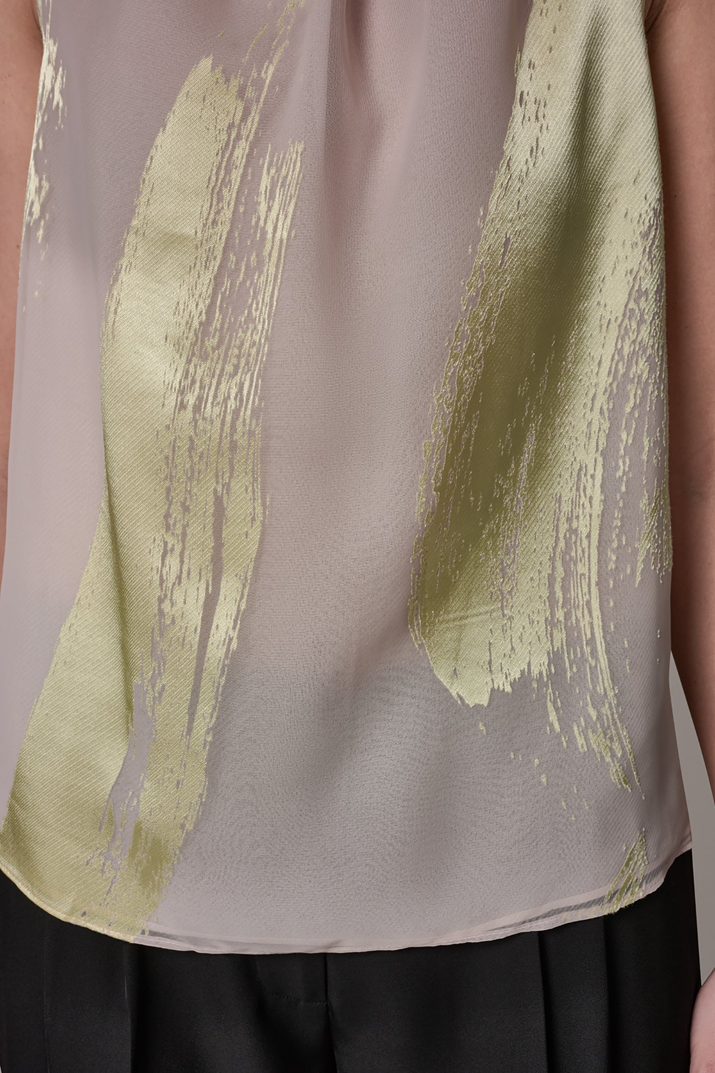 Sisal/Citrus SLEEVELESS METALLIC BRUSHSTROKE BLOUSE Donna Karan