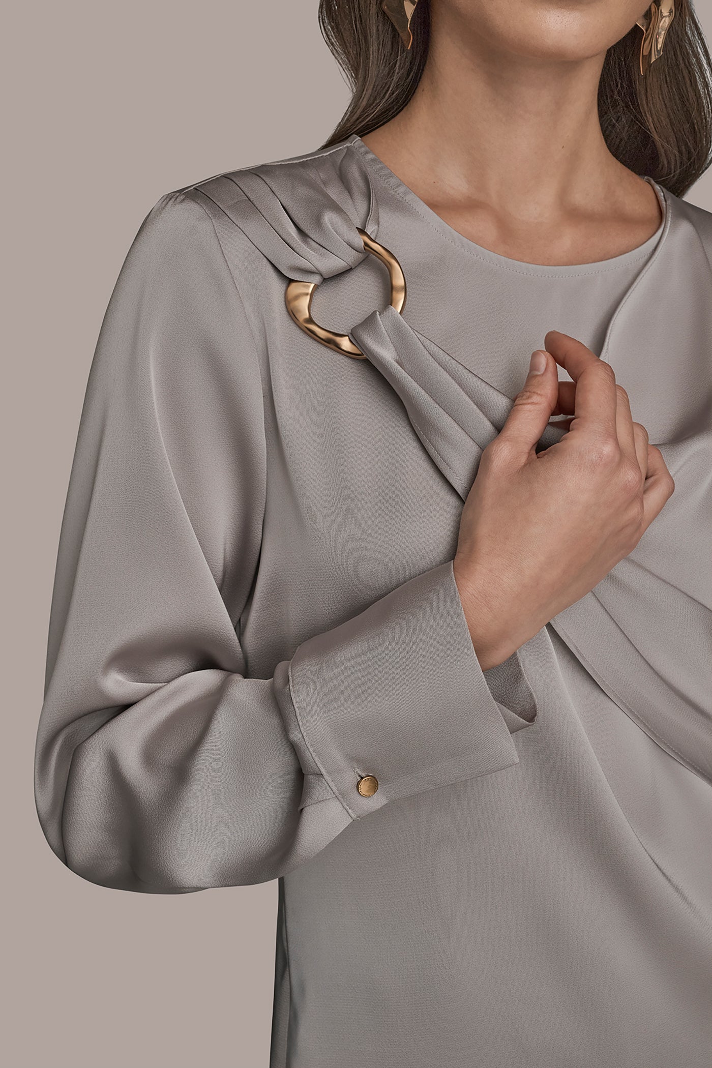 VAPOR LONG SLEEVE DRAPE BLOUSE Donna Karan