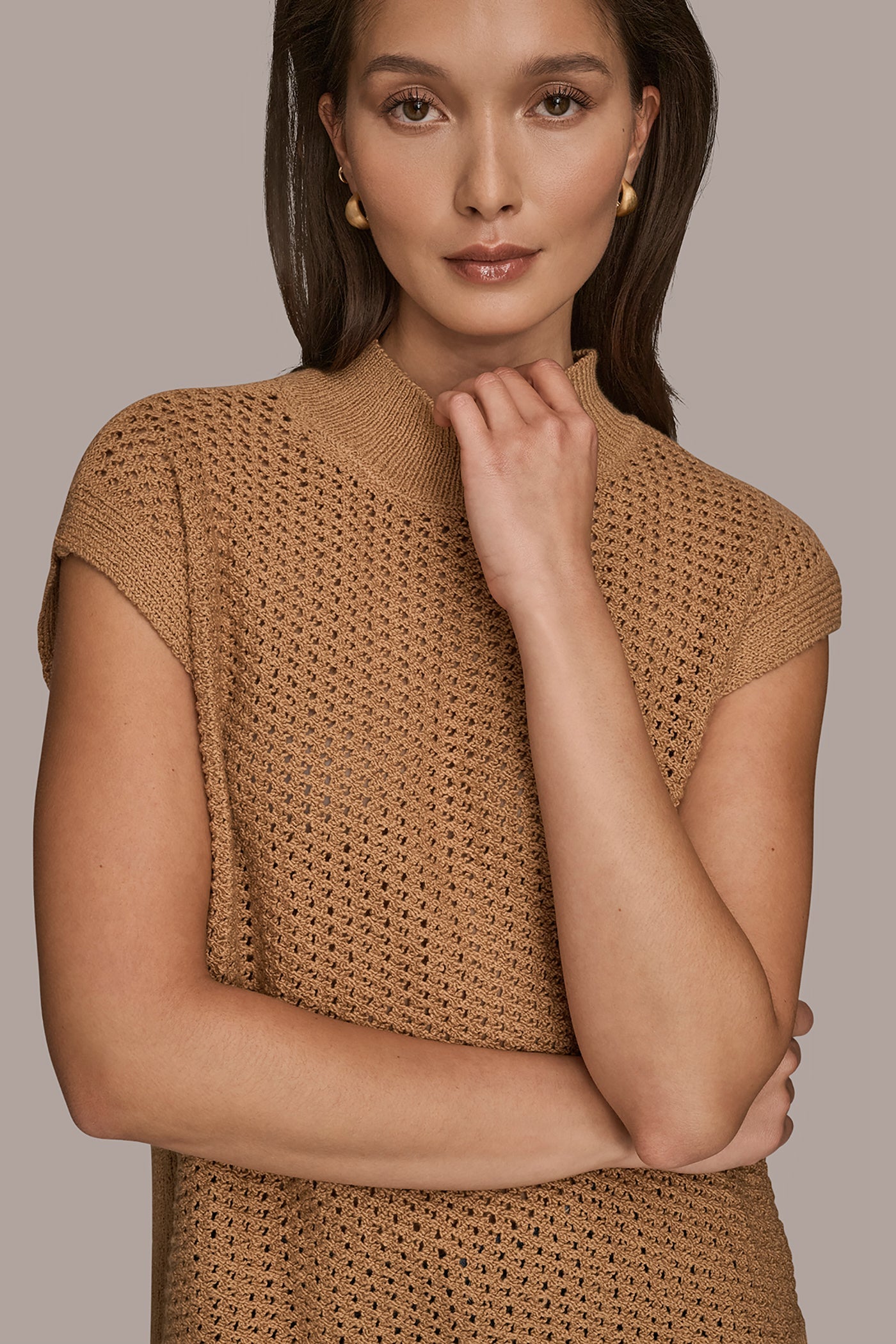 FAWN SLEEVELESS MOCK-NECK OPEN STITCH SWEATER Donna Karan