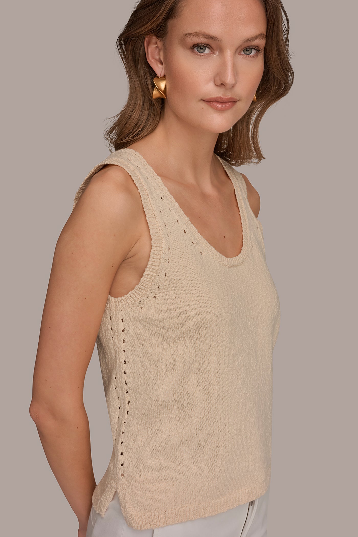 Scallop Shell SLEEVELESS POINTELLE STITCH TANK Donna Karan