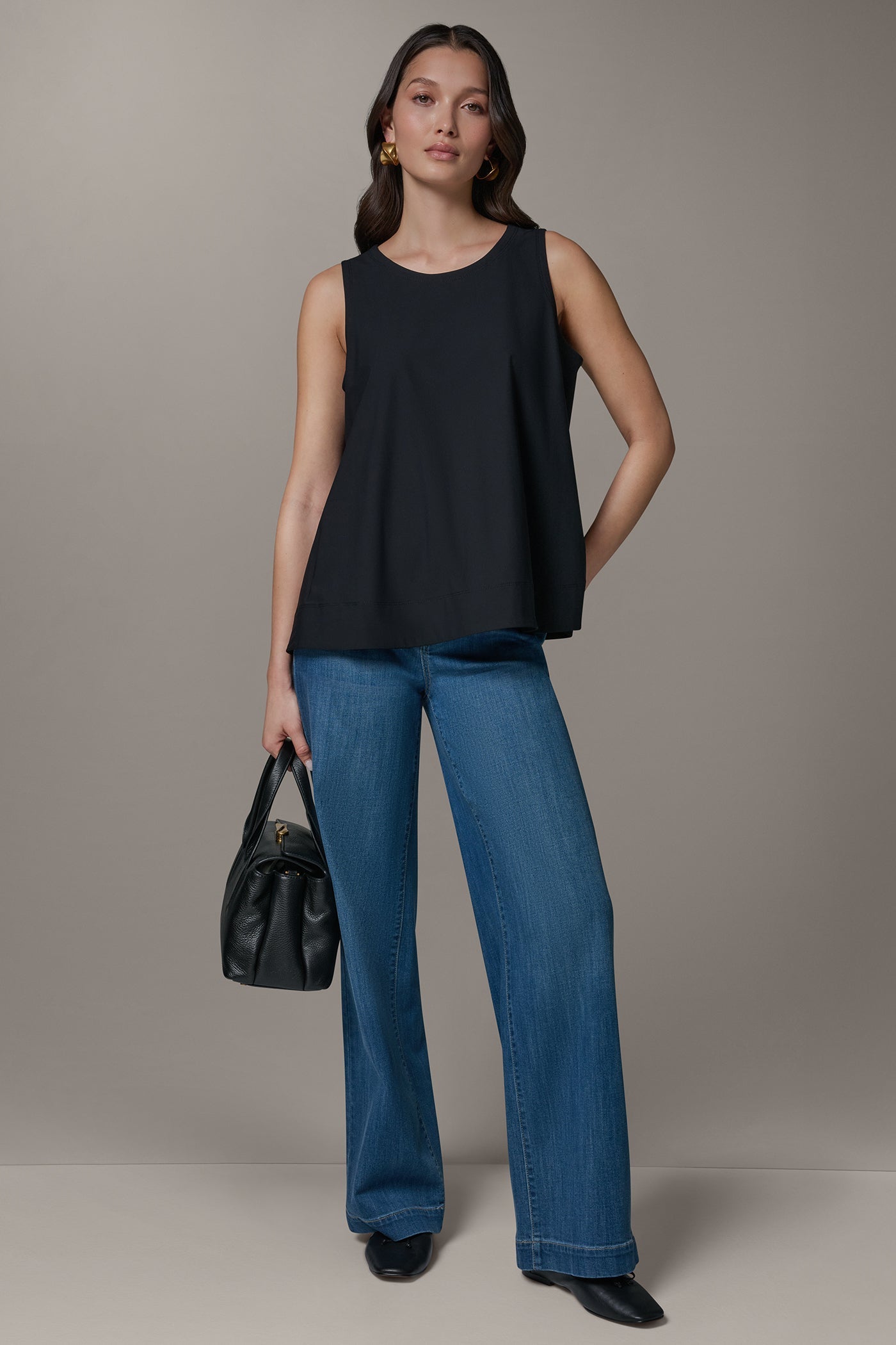 Black THE MODERN TRAVEL SLEEVELESS SWING TANK Donna Karan