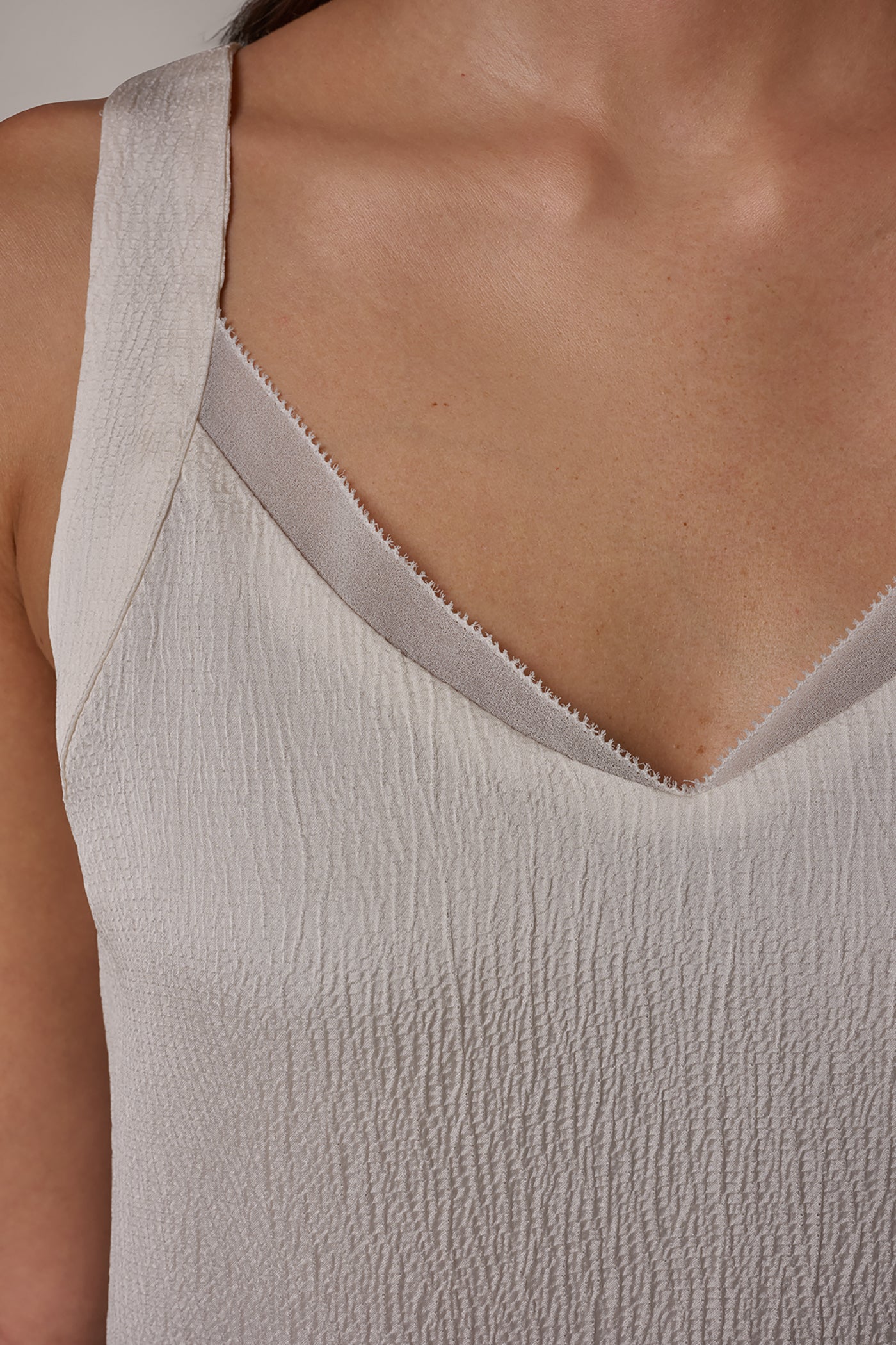 Cream CHIFFON TRIM SHELL Donna Karan