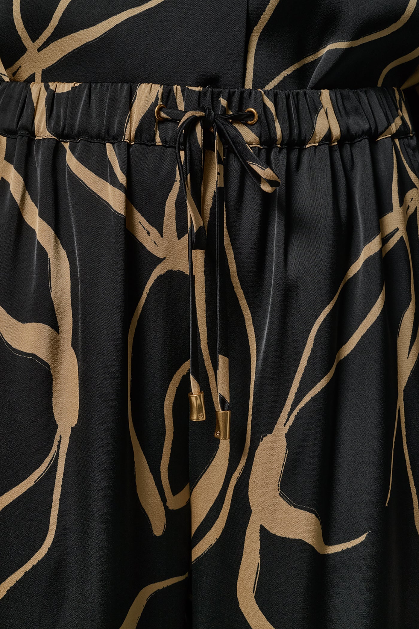 Black /Fawn EXTRA HIGH-RISE WIDE-LEG PULL-ON PANT Donna Karan