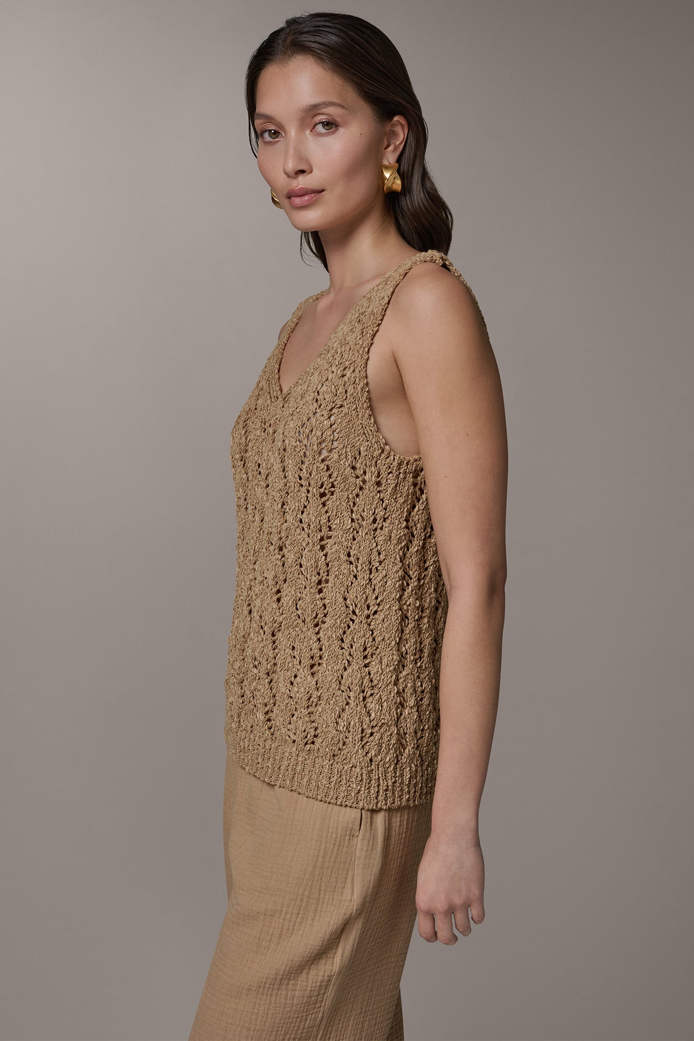 Fawn SLEEVELESS SWEATER TANK Donna Karan