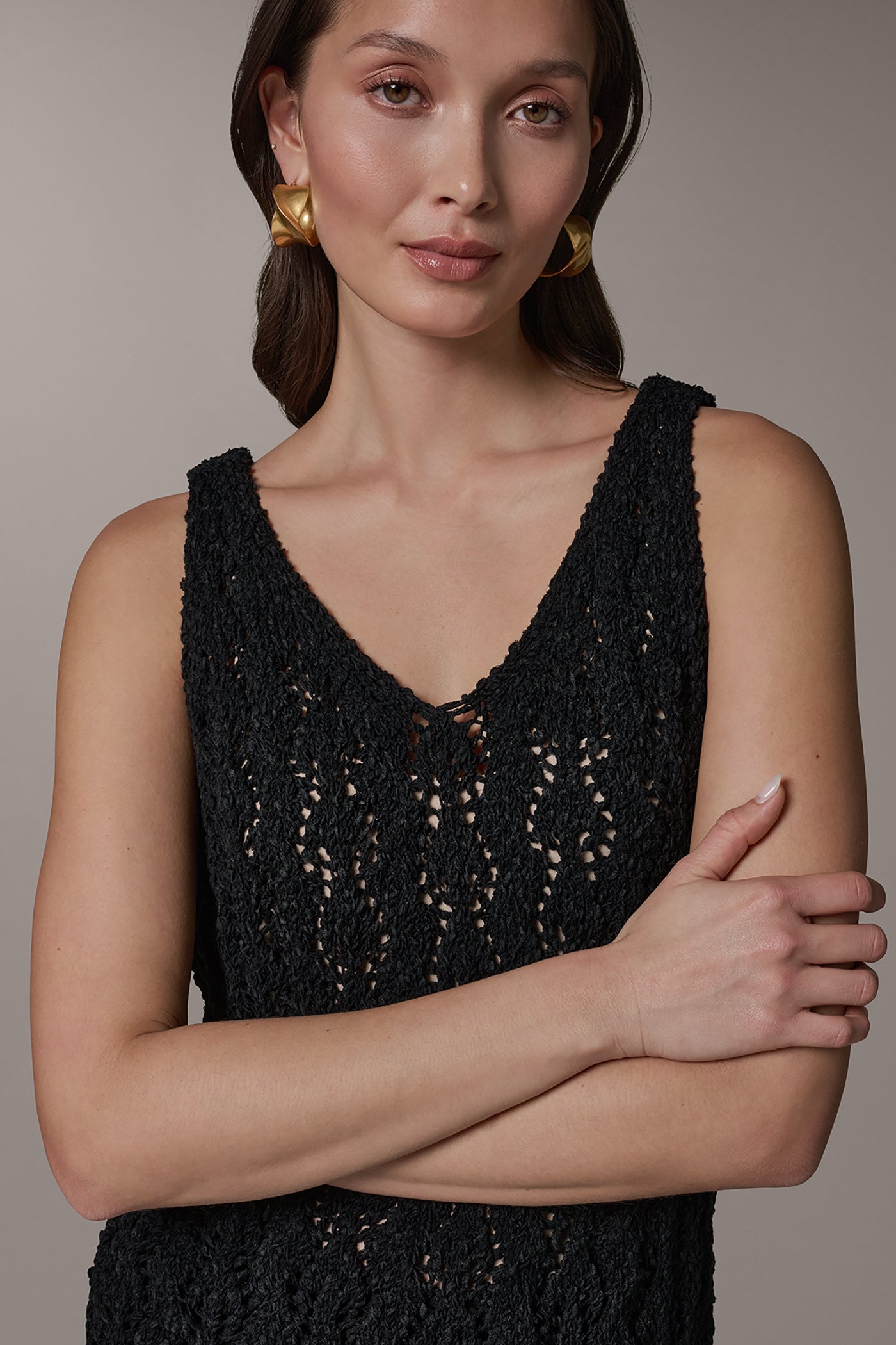 Black SLEEVELESS SWEATER TANK Donna Karan