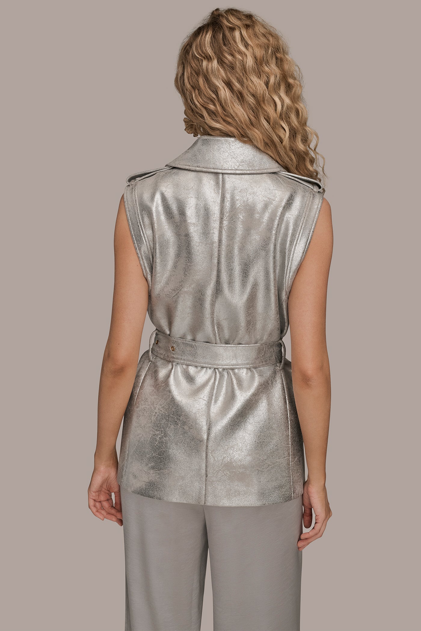 VAPOR METALLIC BELTED VEST Donna Karan