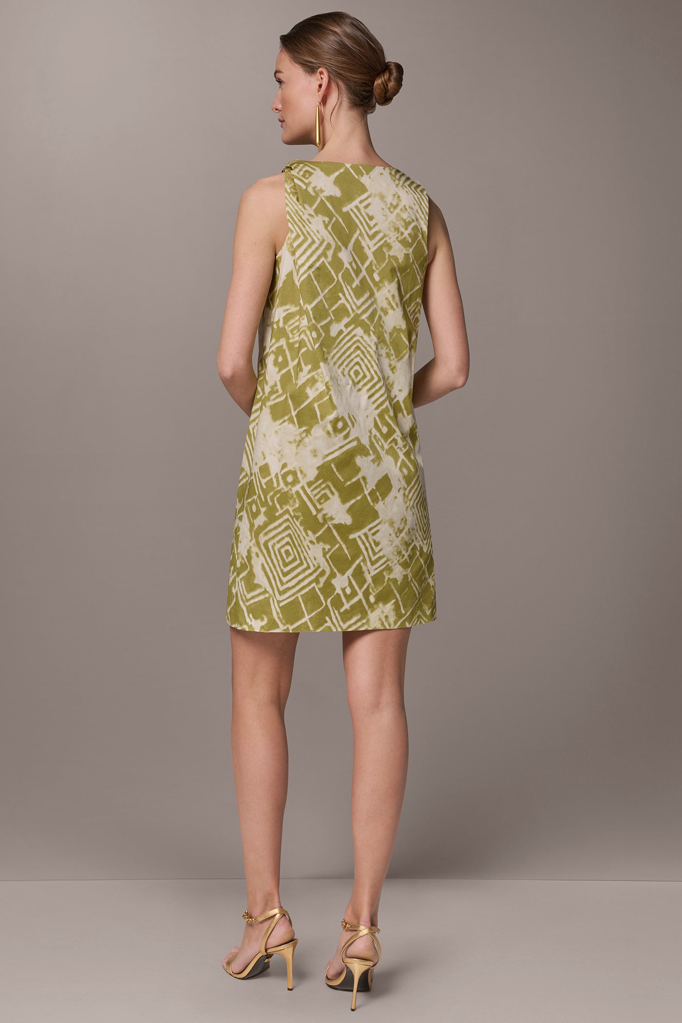 Kiwi Multi COTTON-SATEEN TWIST SHOULDER SHIFT DRESS Donna Karan