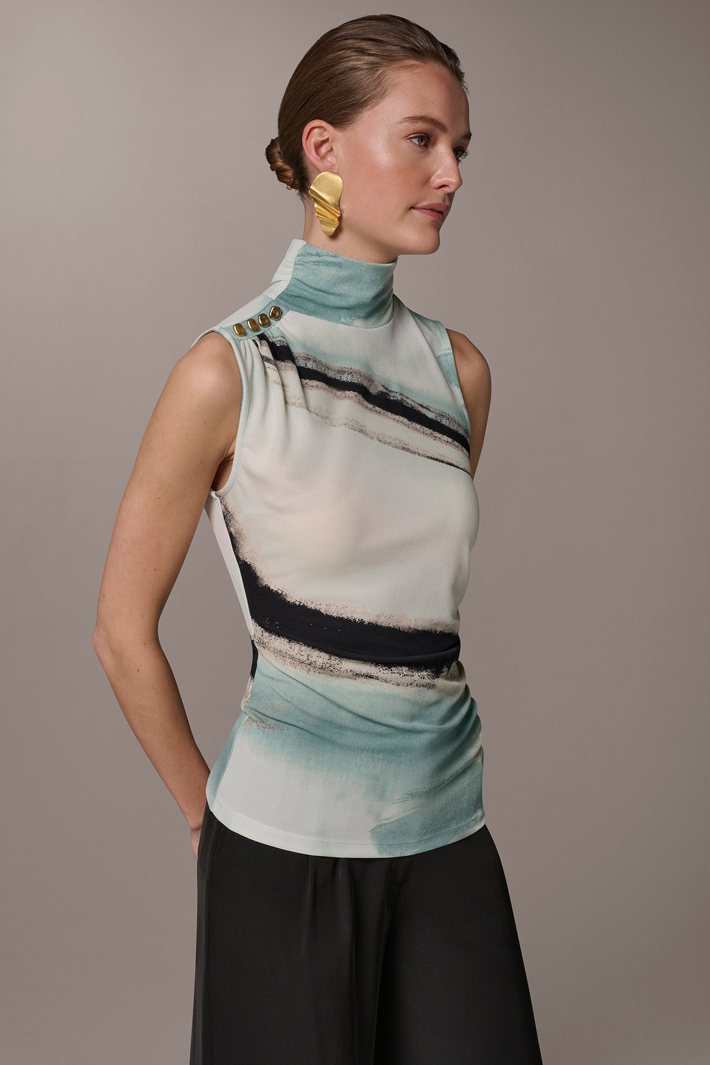 Waterlily Multi PRINTED BUTTON SHOULDER BLOUSE Donna Karan